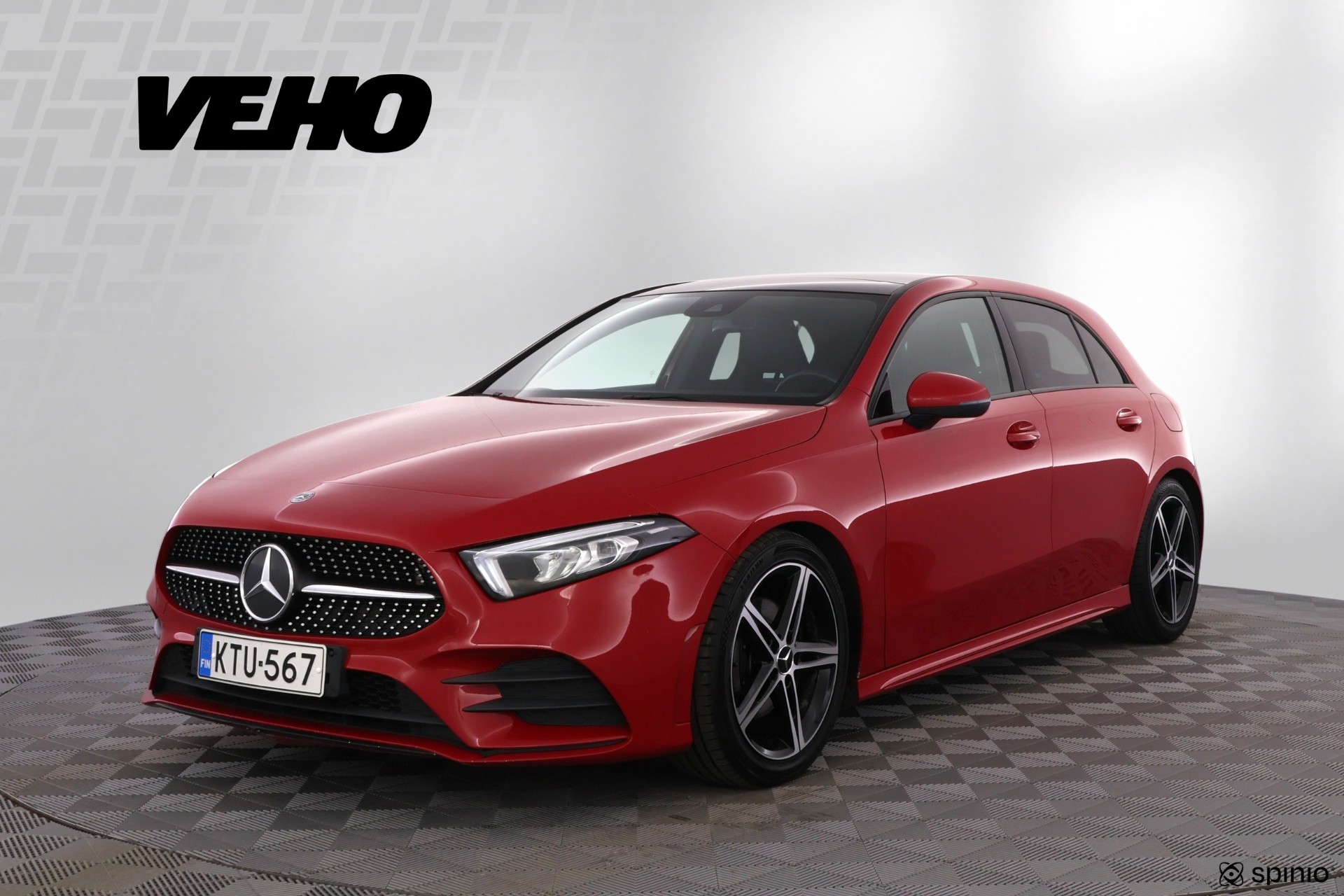 MERCEDES-BENZ A 2018