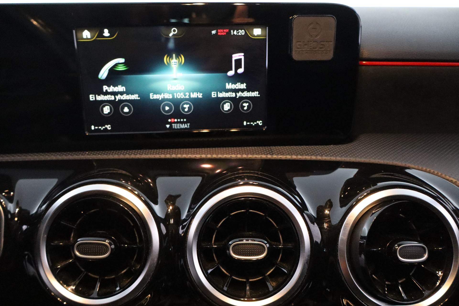 MERCEDES-BENZ A 2018