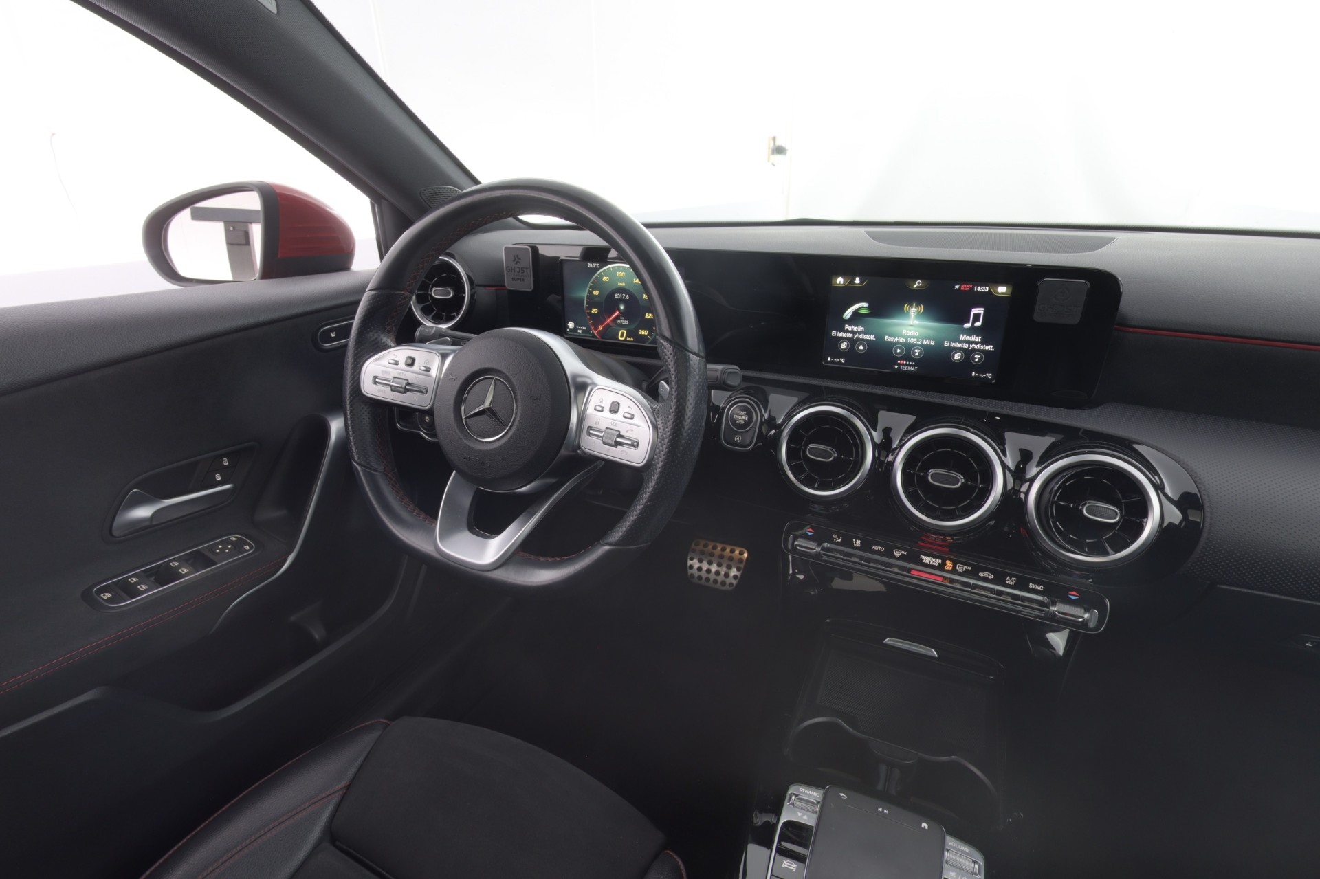 MERCEDES-BENZ A 2018