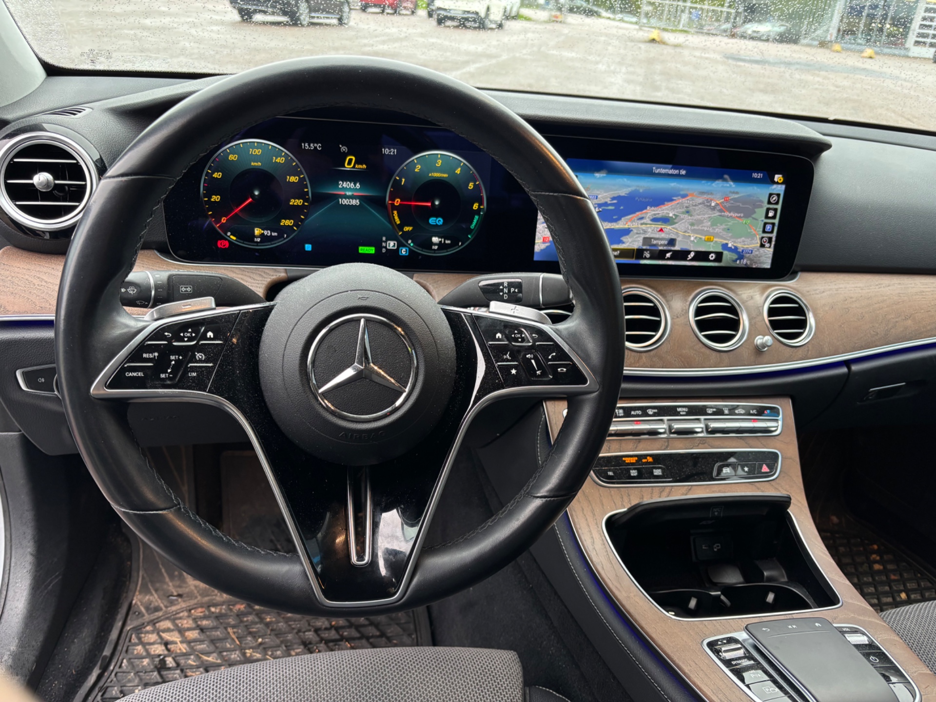 MERCEDES-BENZ E 2020