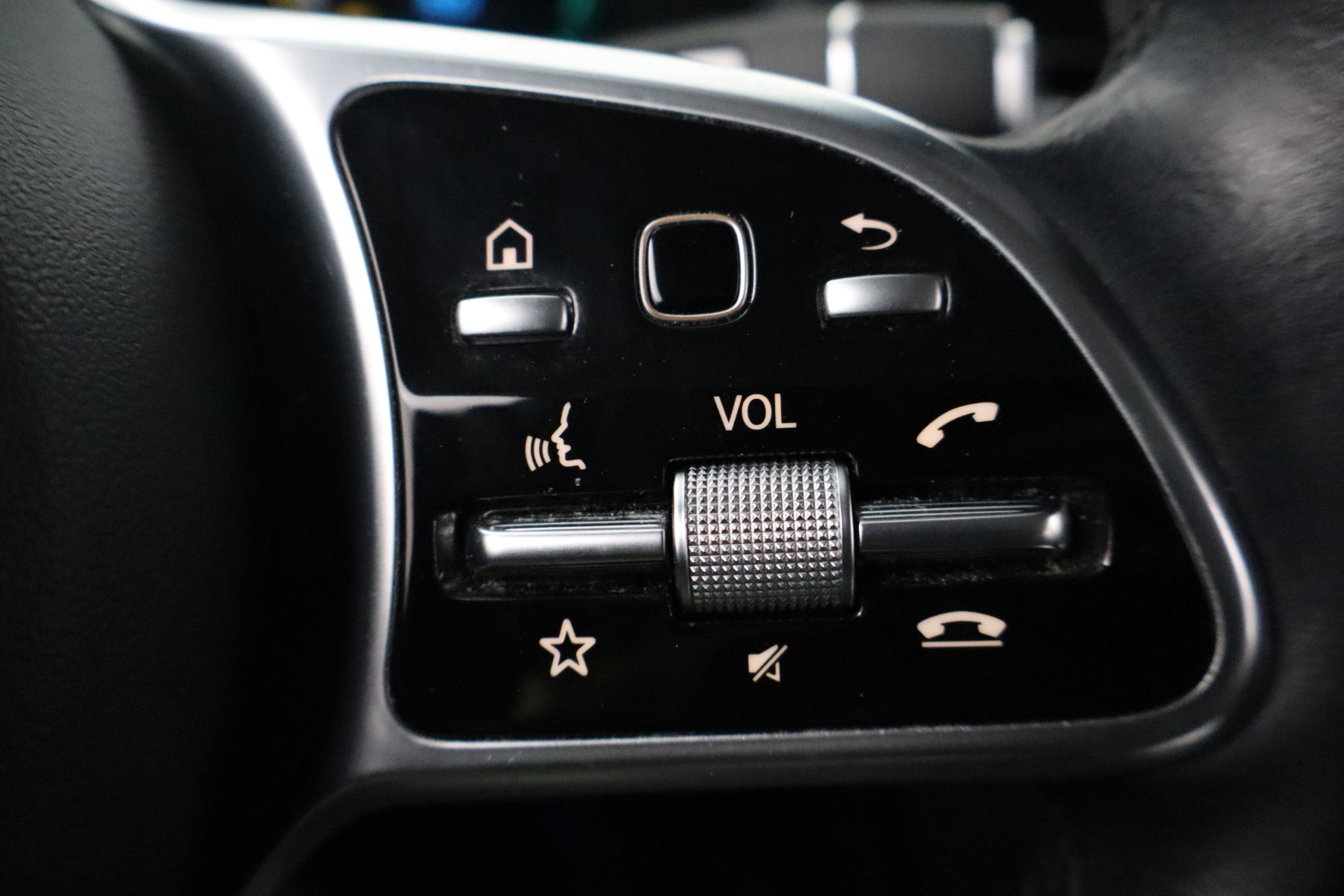 Mercedes-Benz GLC 2021