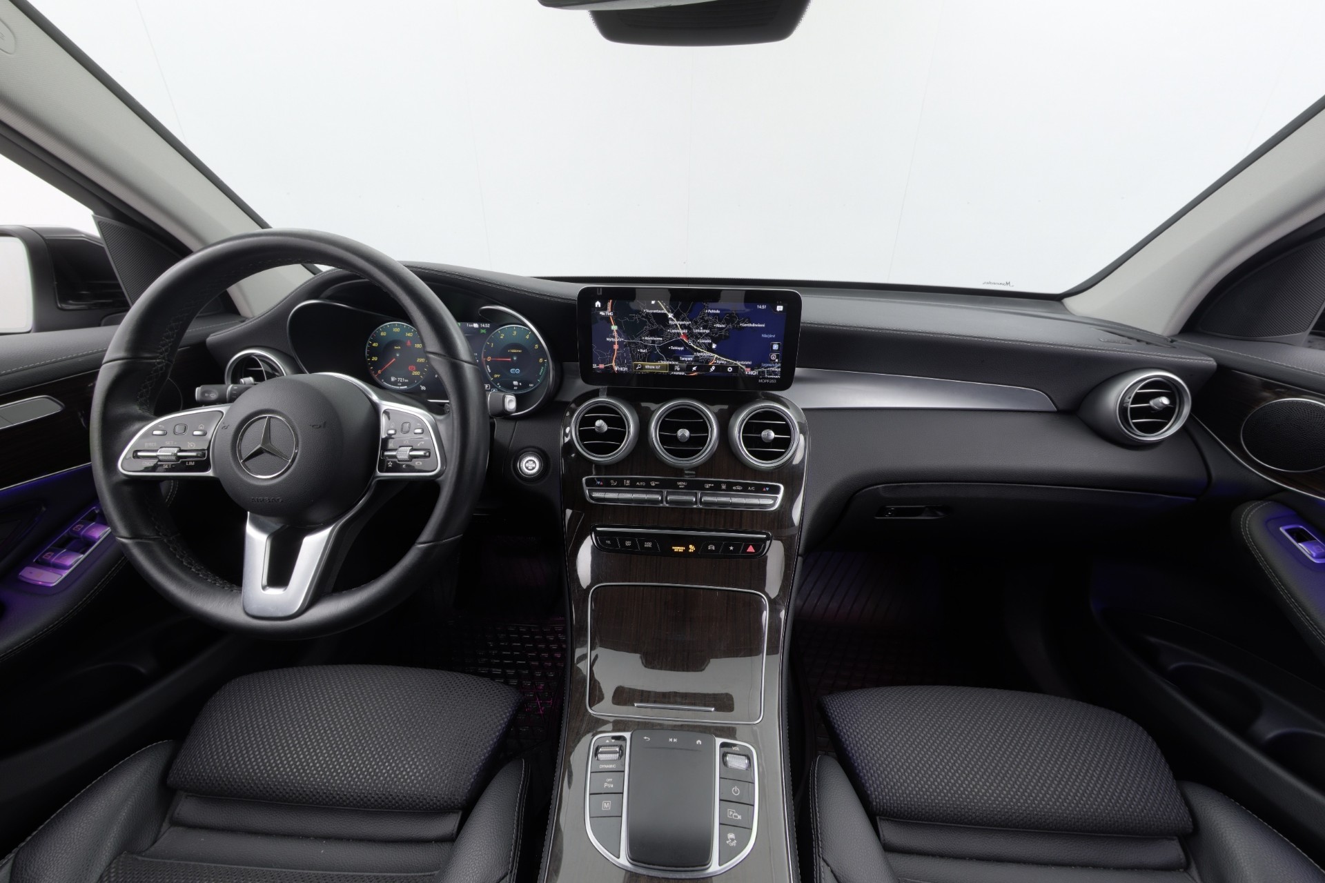 Mercedes-Benz GLC 2021