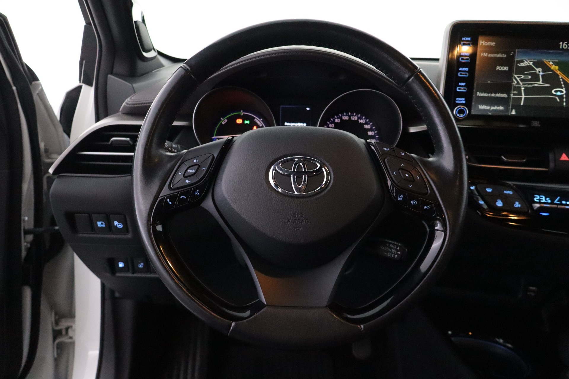 TOYOTA C-HR 2021