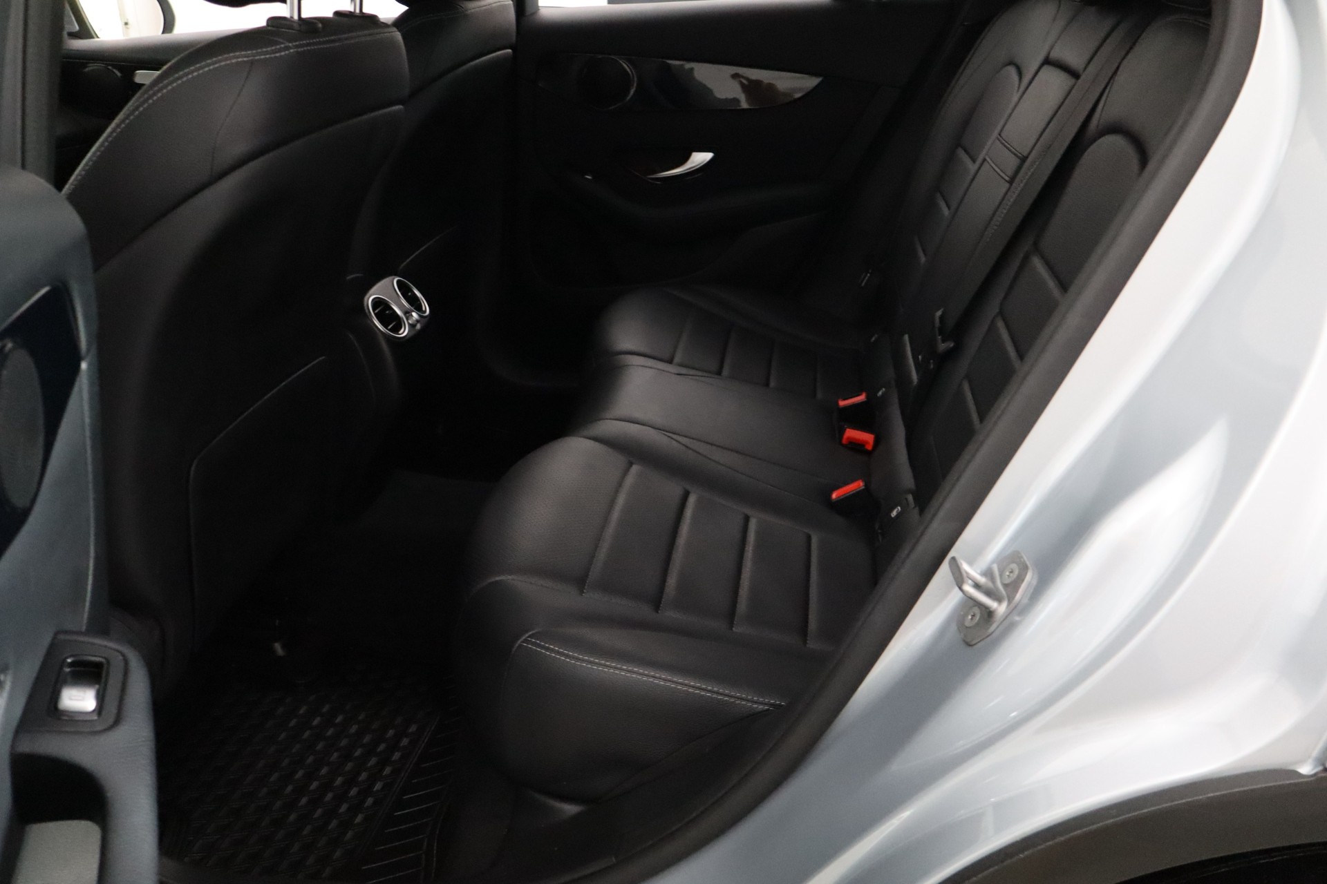 MERCEDES-BENZ GLC 2020