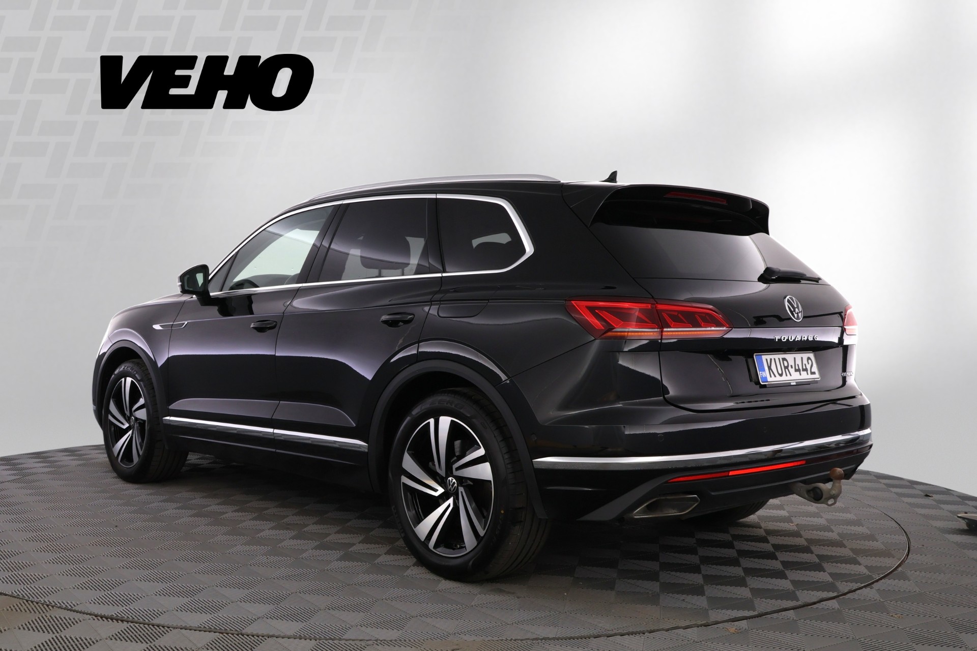 VOLKSWAGEN TOUAREG 2021