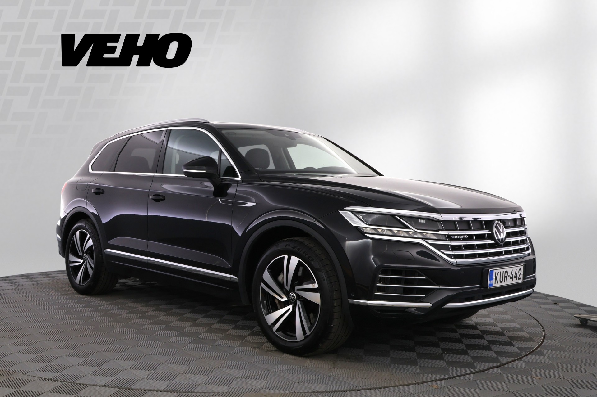 VOLKSWAGEN TOUAREG 2021