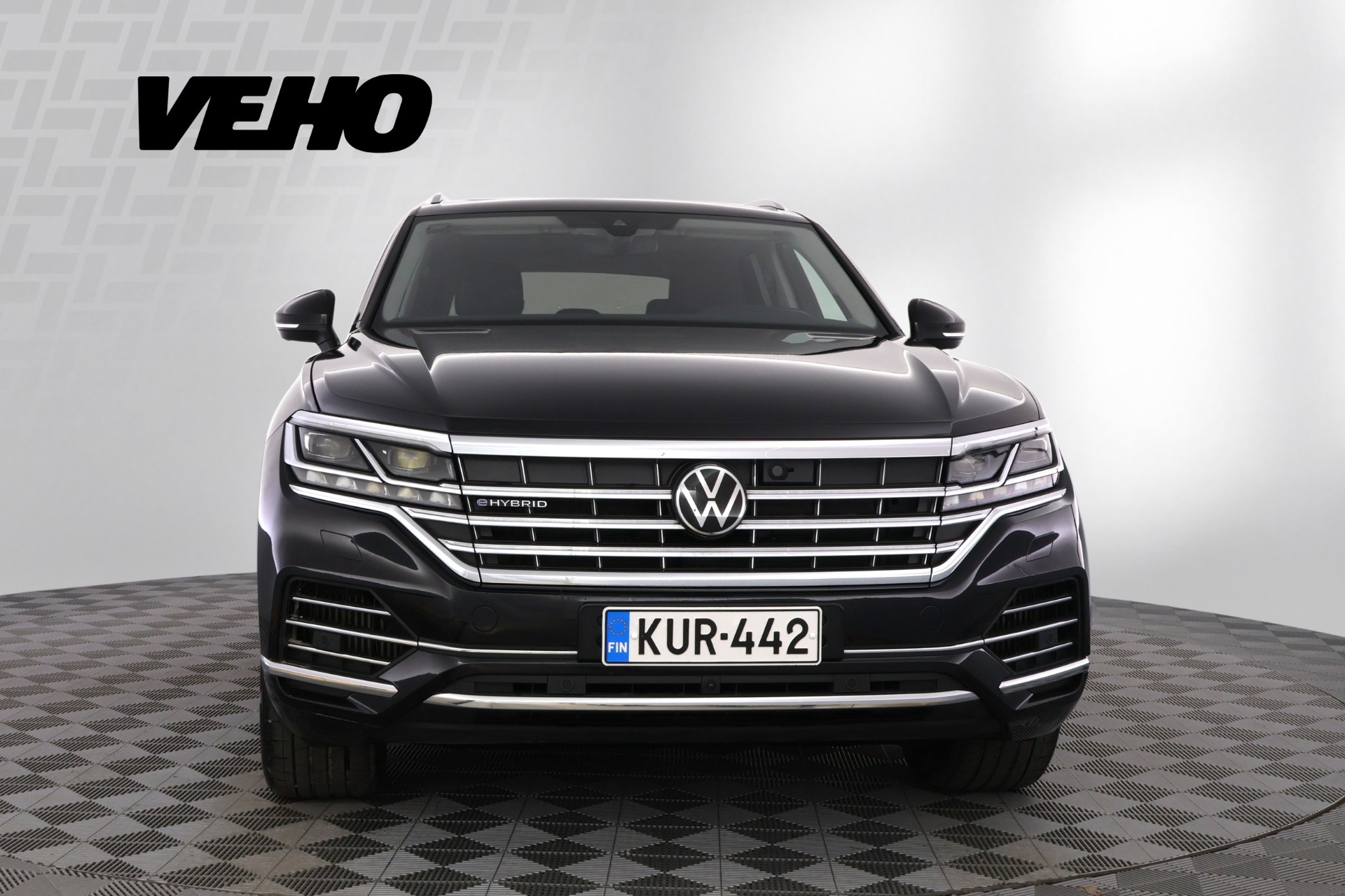 VOLKSWAGEN TOUAREG 2021