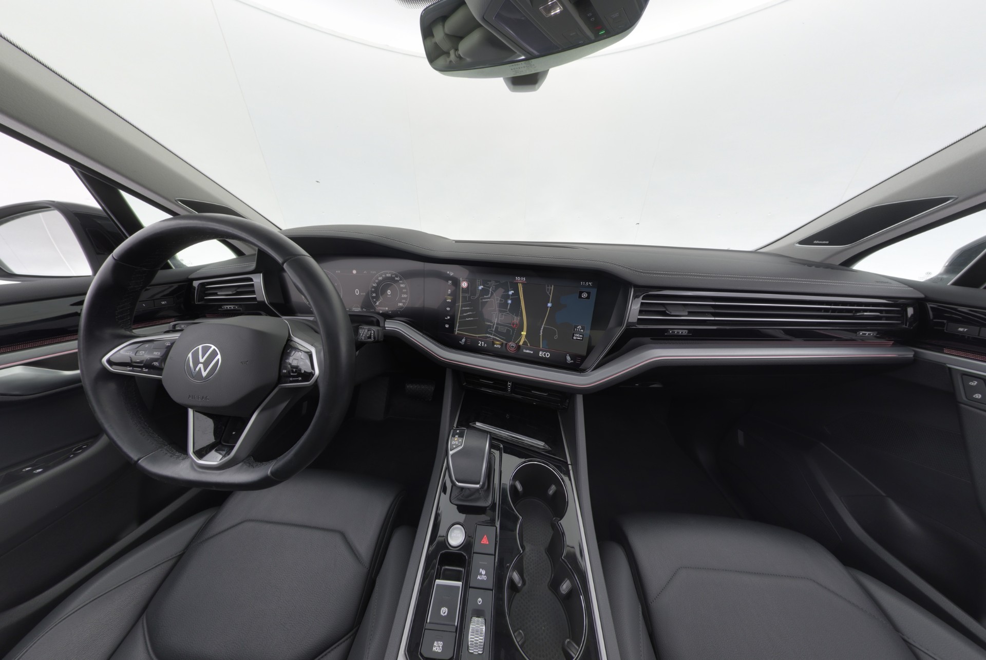 VOLKSWAGEN TOUAREG 2021