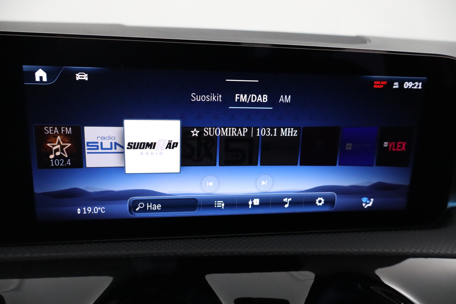 MERCEDES-BENZ A 2023