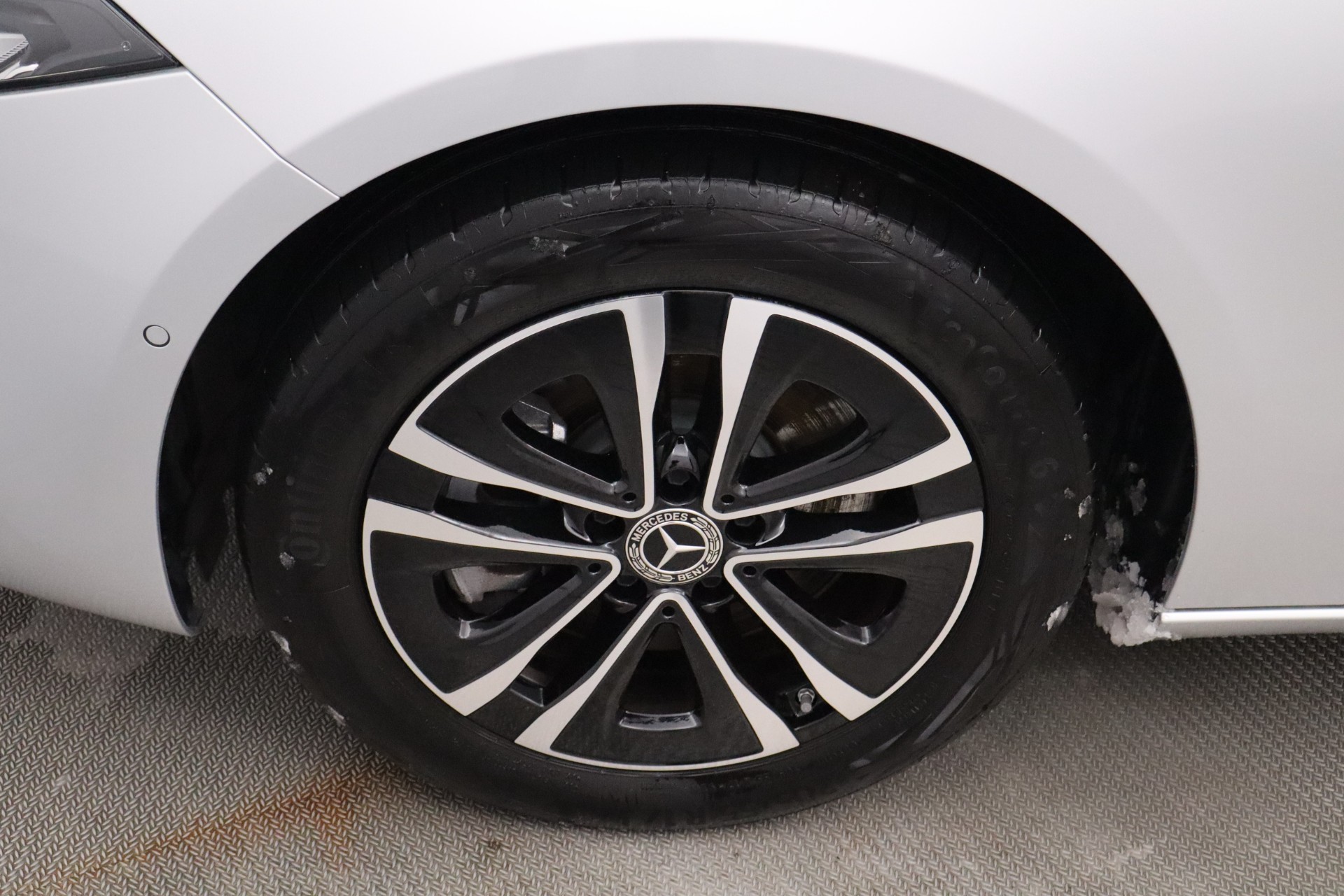 MERCEDES-BENZ A 2023