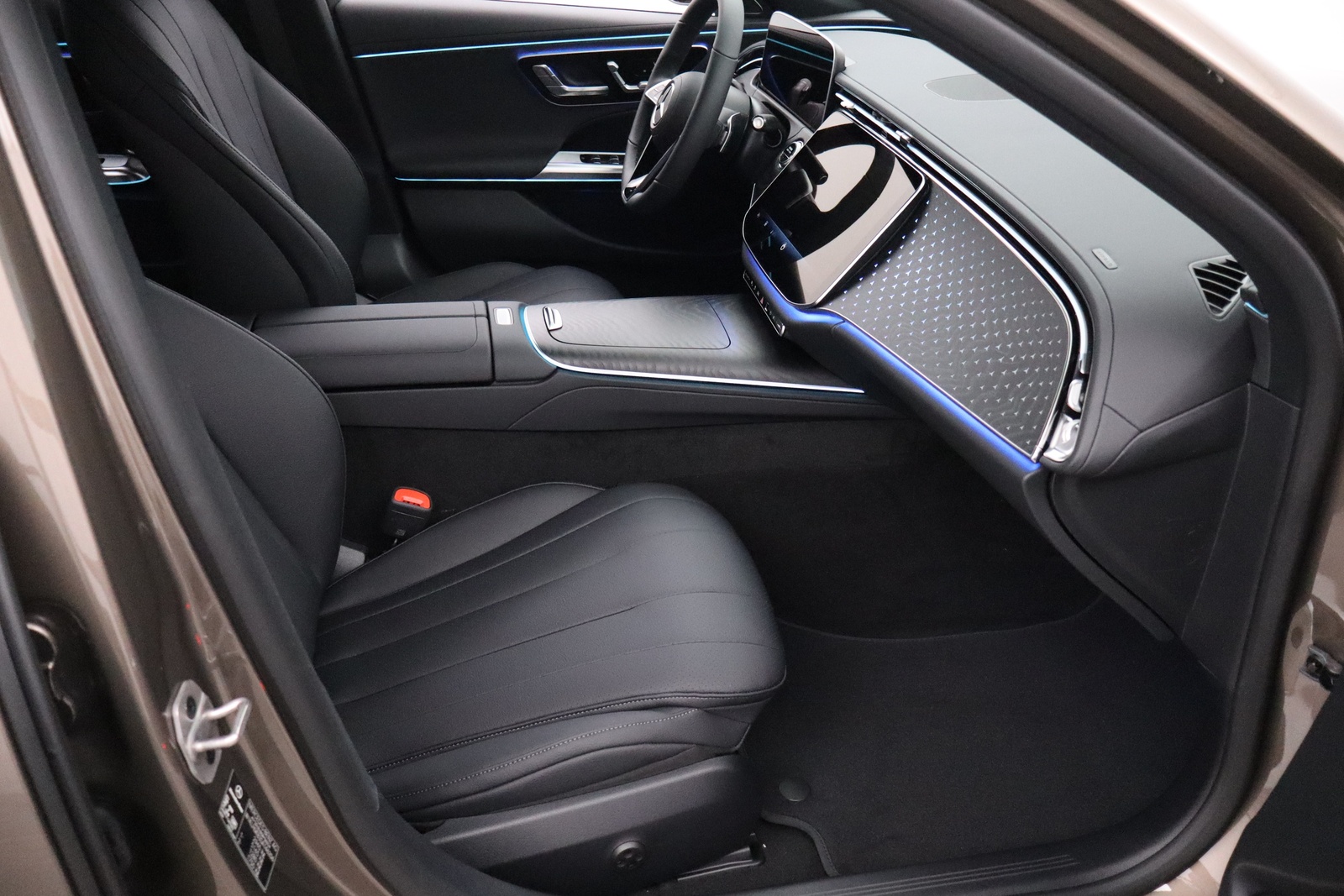 Mercedes-Benz E 2025