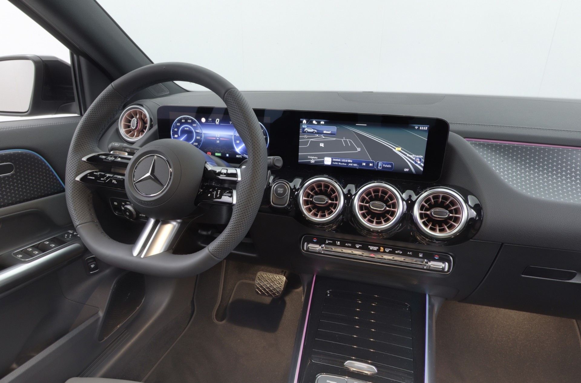 Mercedes-Benz EQA 2025