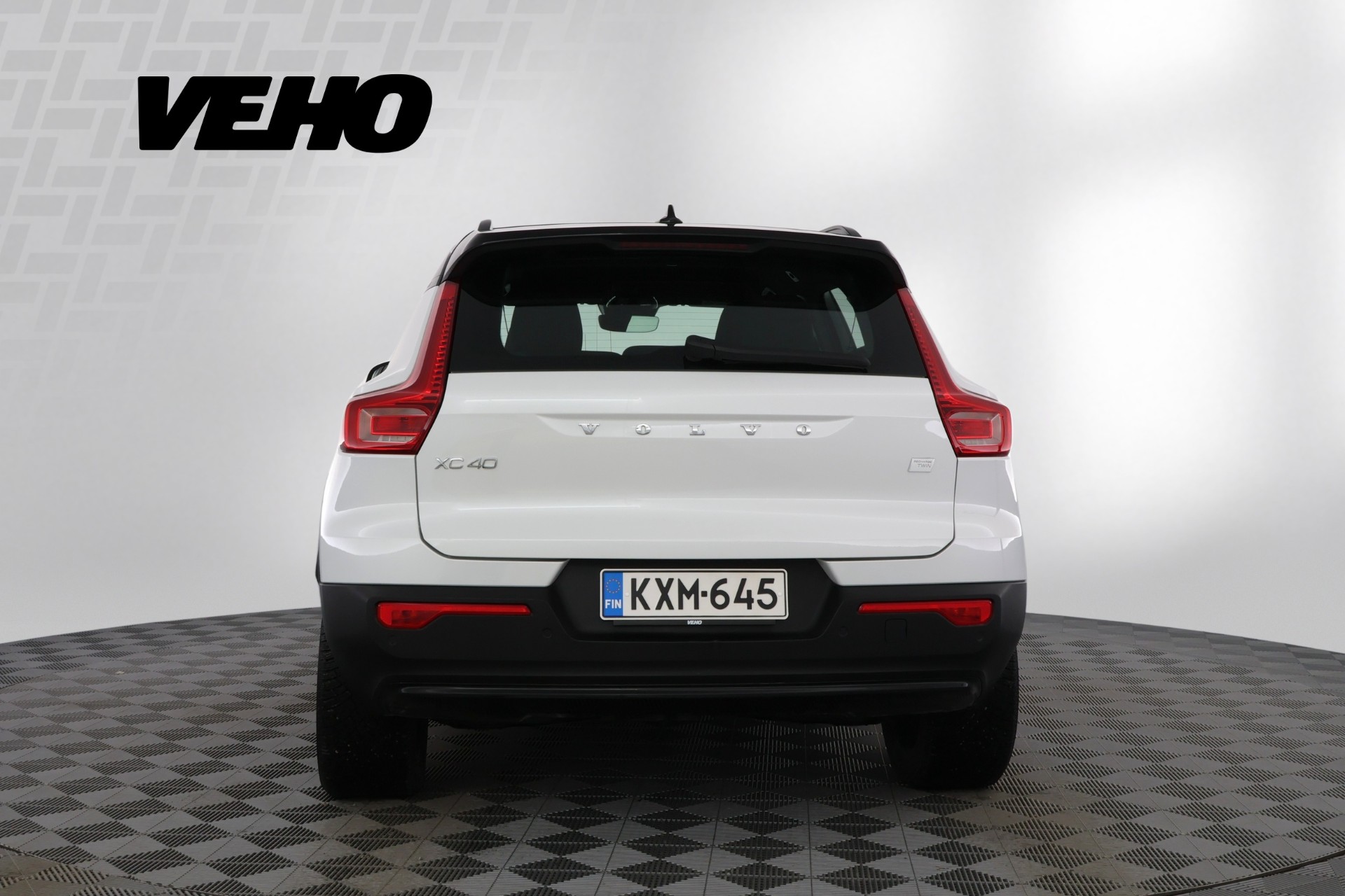 VOLVO XC40 2022
