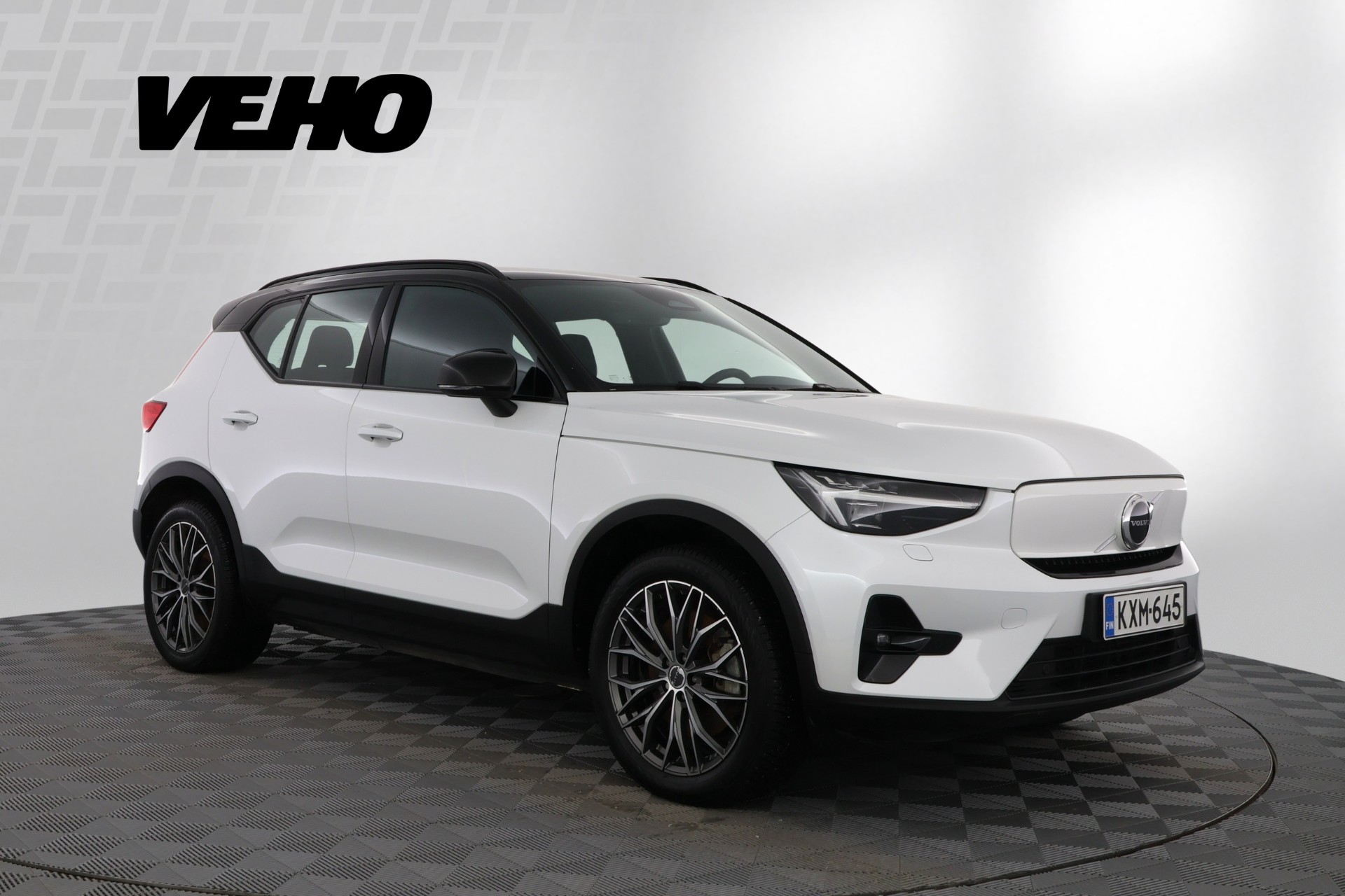 VOLVO XC40 2022