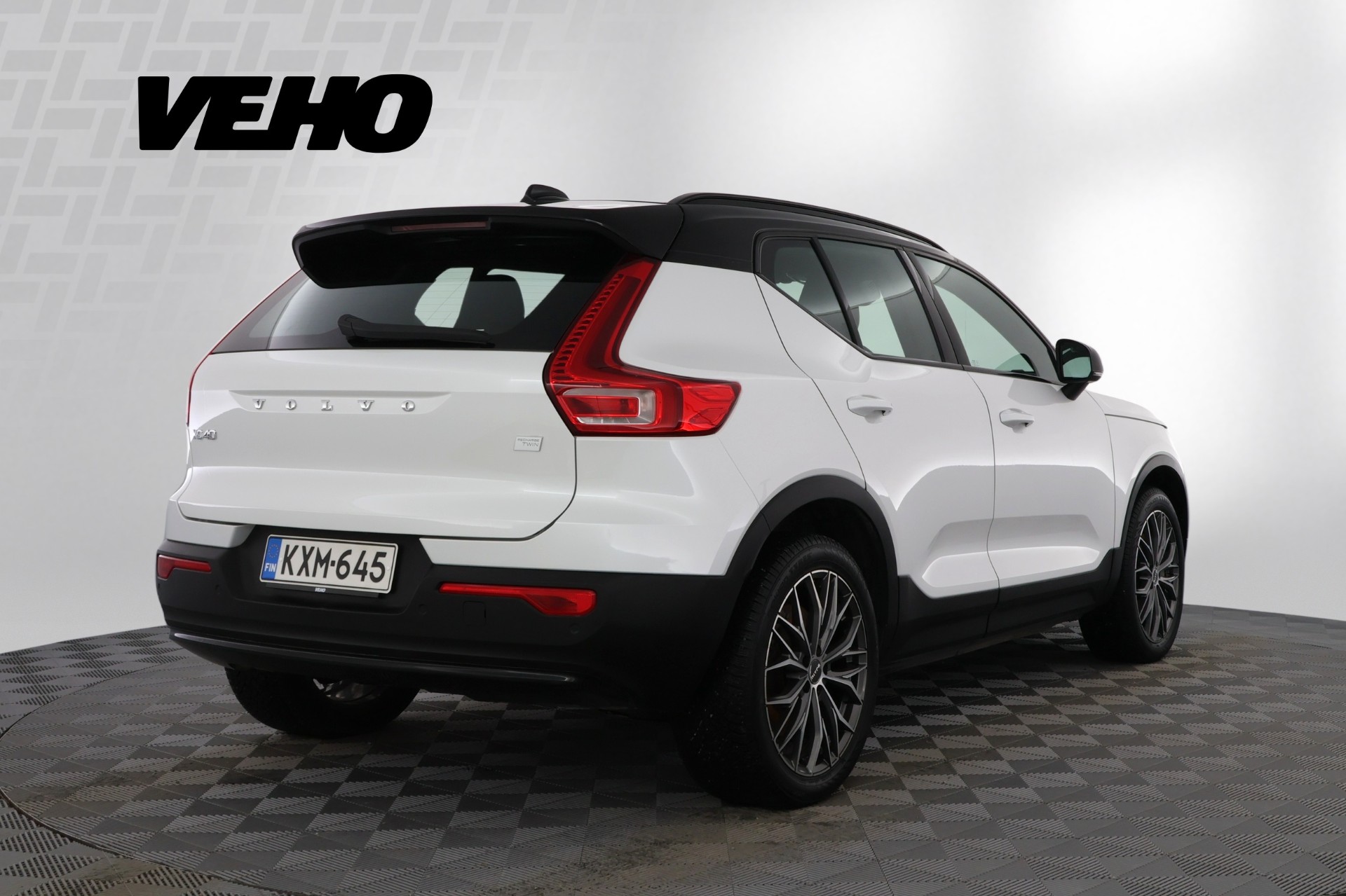 VOLVO XC40 2022