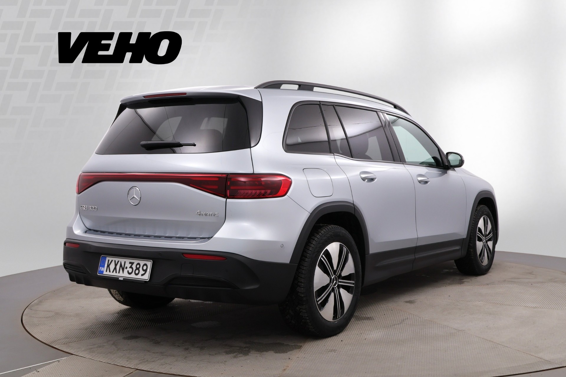 Mercedes-Benz EQB 2025