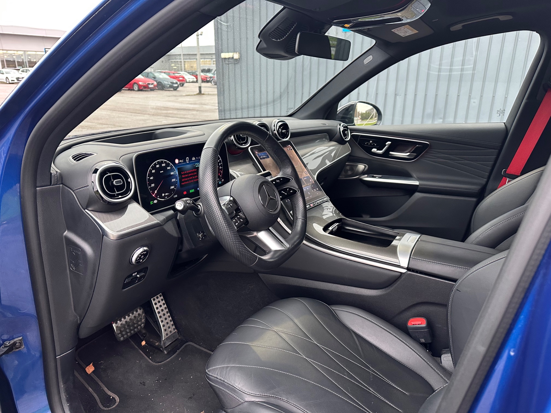 Mercedes-Benz GLC 2023