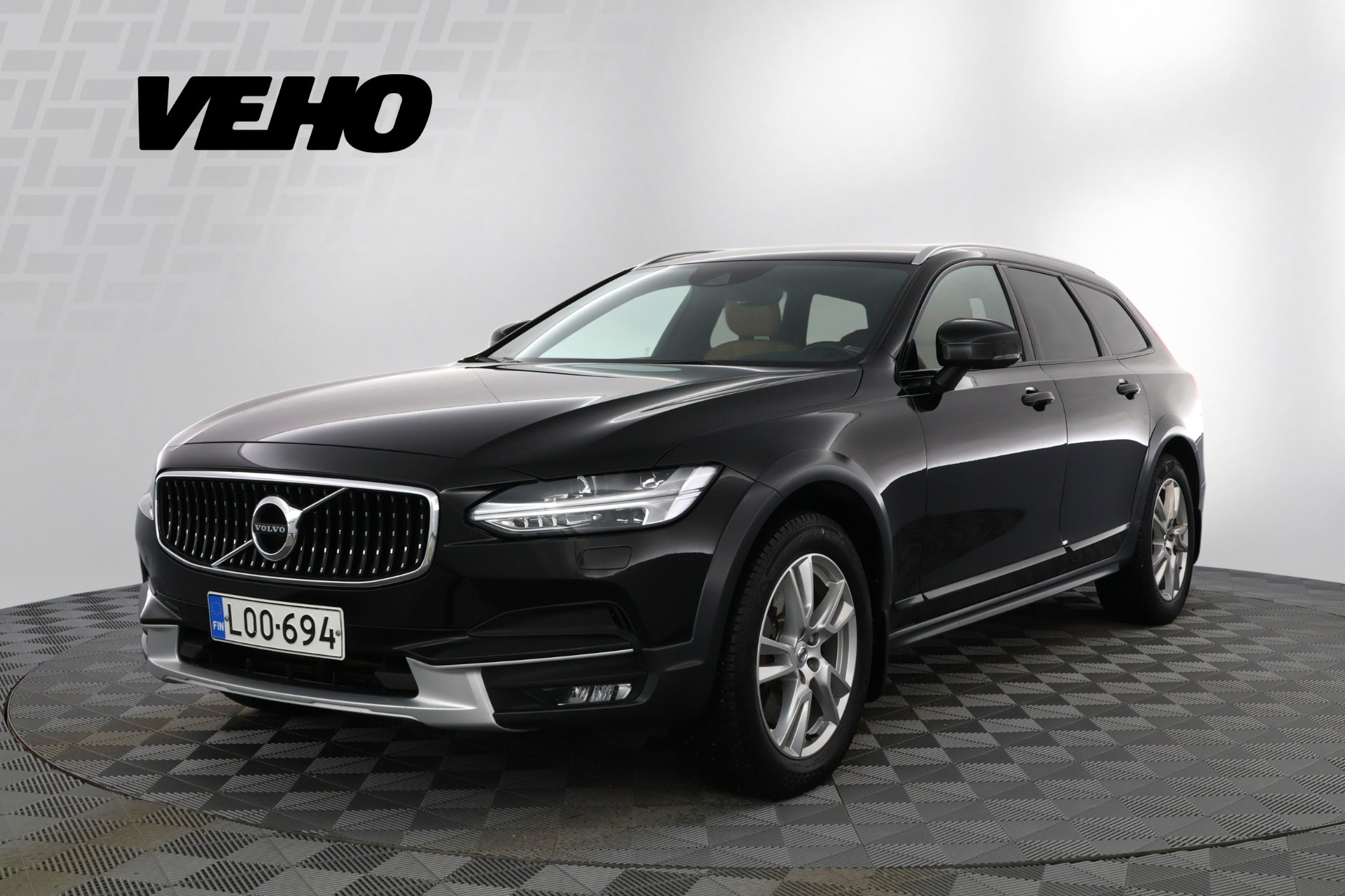 VOLVO V90 Cross Country 2018