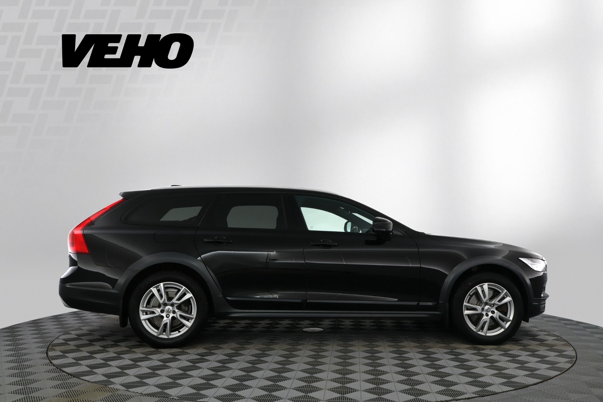 VOLVO V90 Cross Country 2018