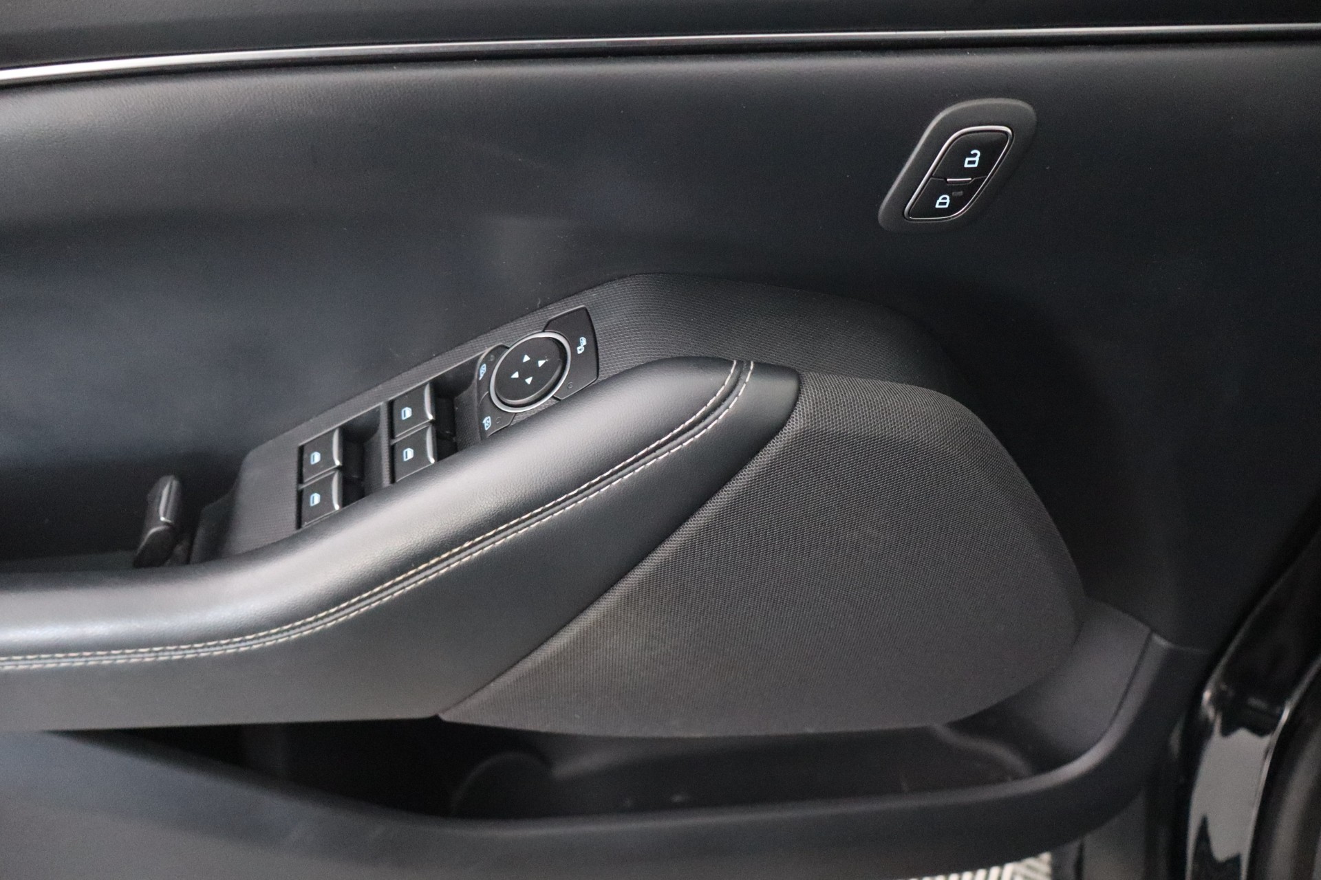 Ford Mustang Mach-E 2021