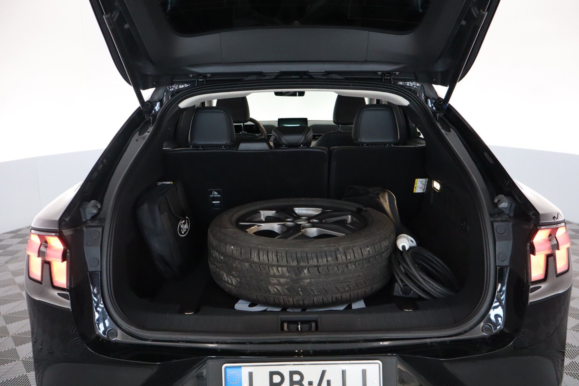 Ford Mustang Mach-E 2021