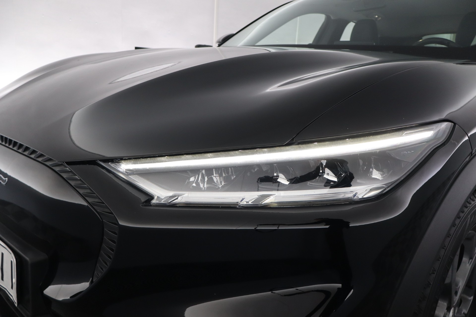 Ford Mustang Mach-E 2021