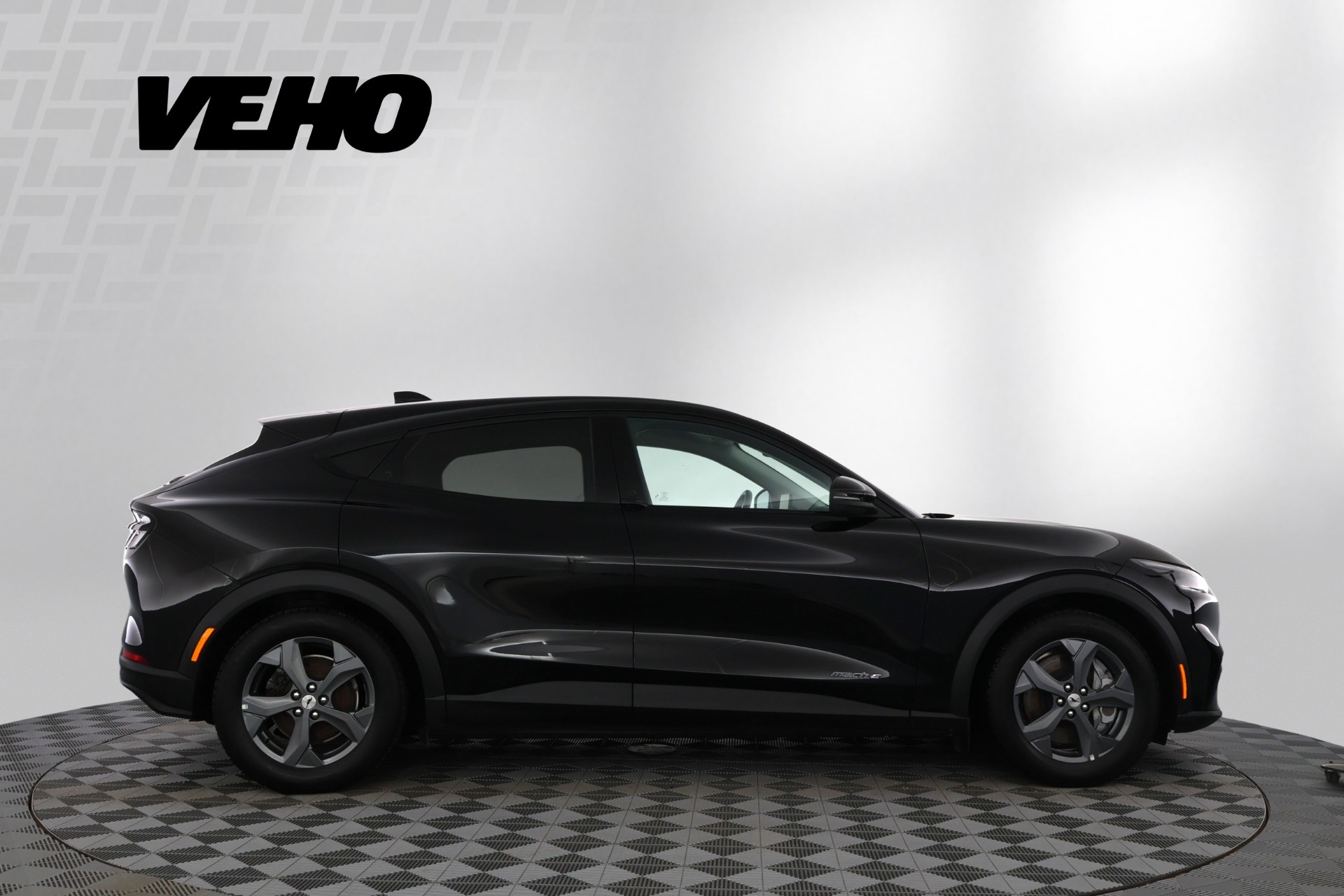 Ford Mustang Mach-E 2021