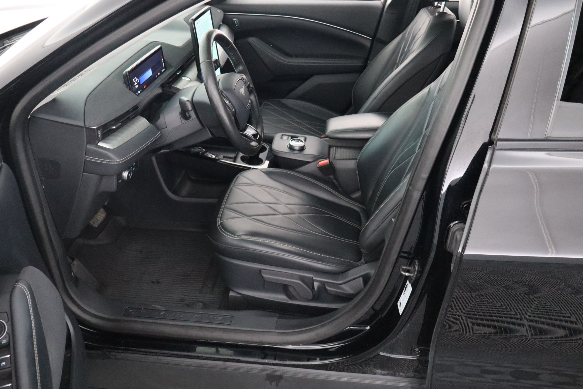 Ford Mustang Mach-E 2021