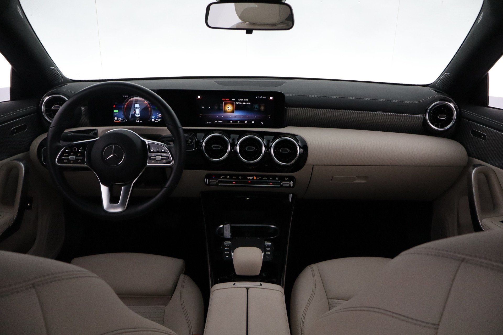 Mercedes-Benz CLA 2022