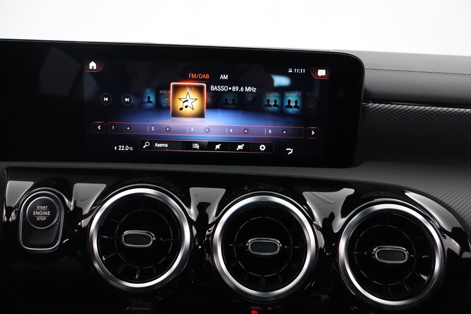 Mercedes-Benz CLA 2023