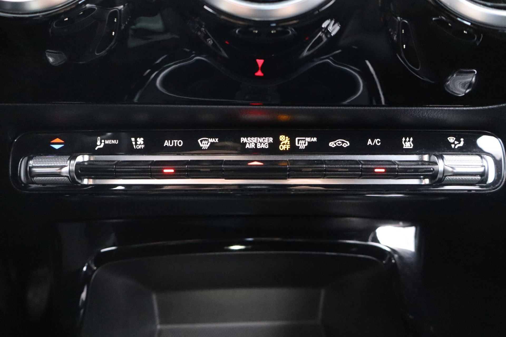 Mercedes-Benz CLA 2023