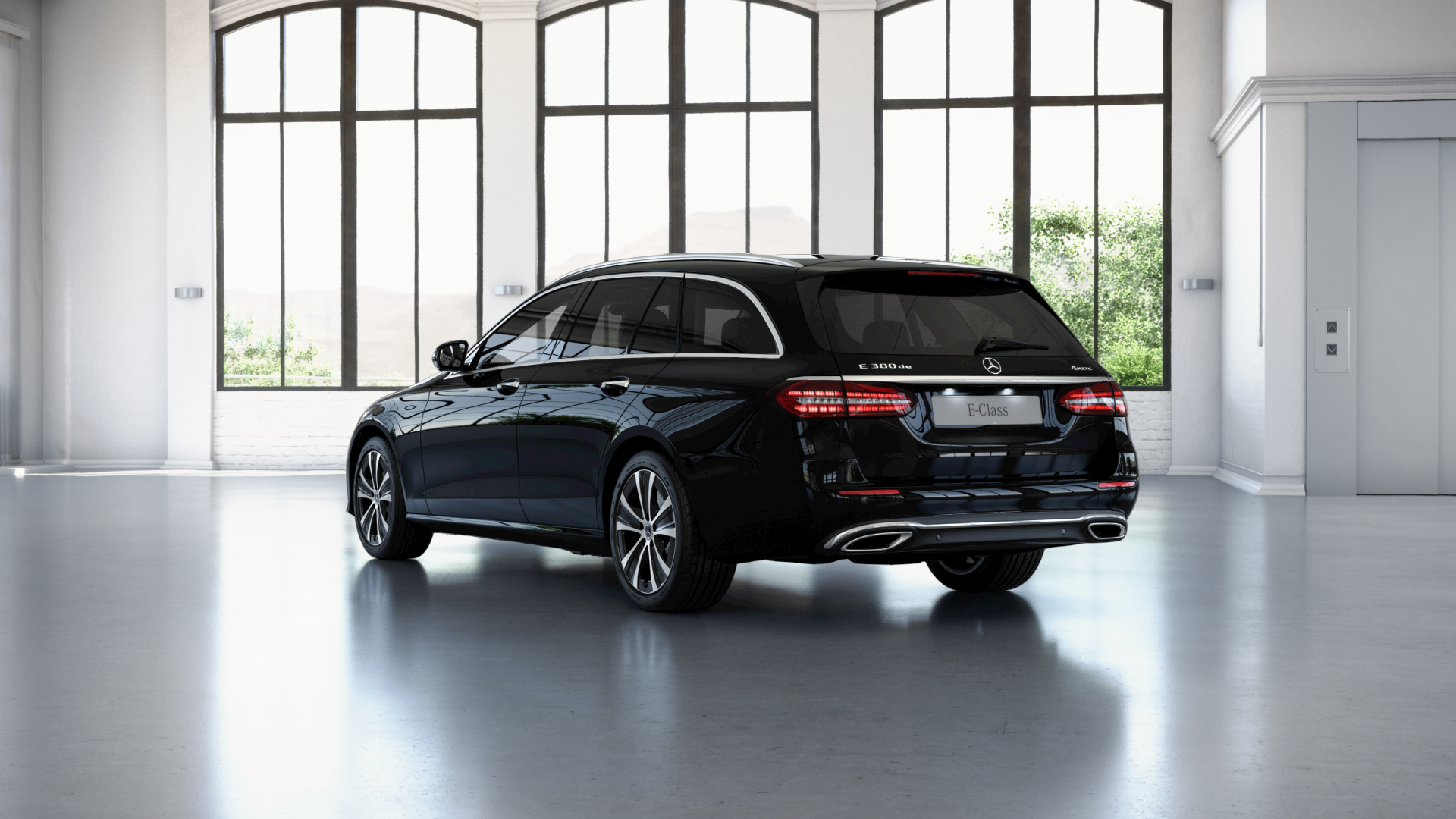 MERCEDES-BENZ E 2022