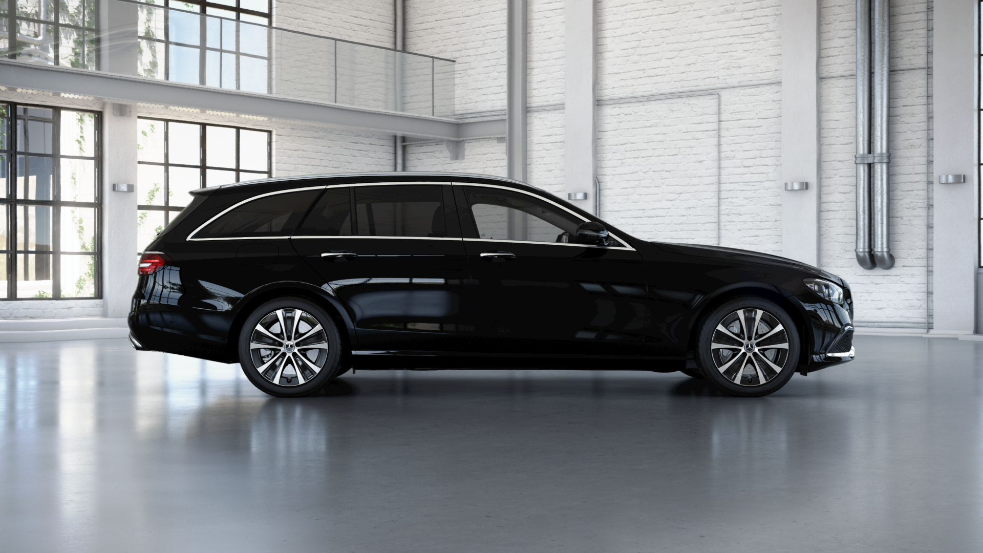 MERCEDES-BENZ E 2022