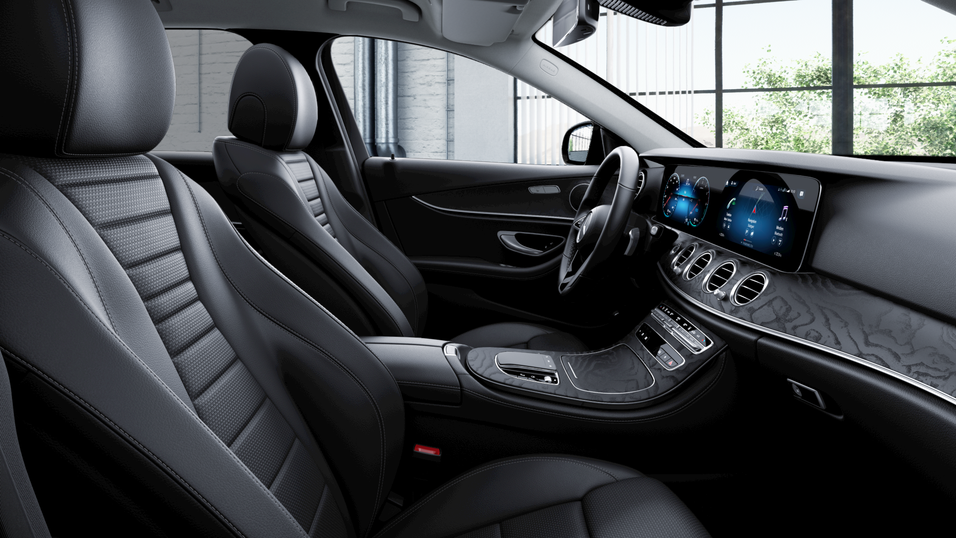 MERCEDES-BENZ E 2022