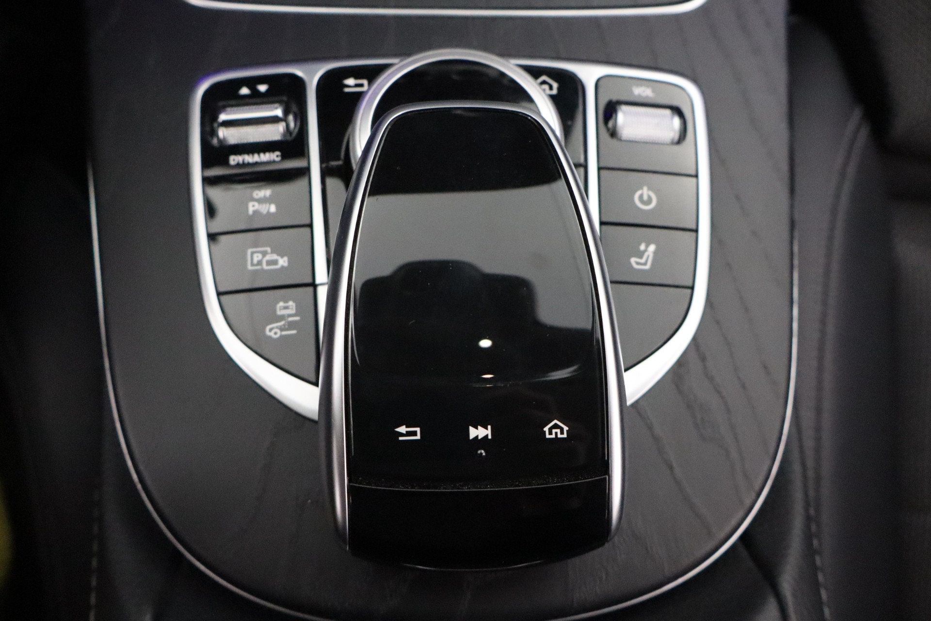 Mercedes-Benz E 2020