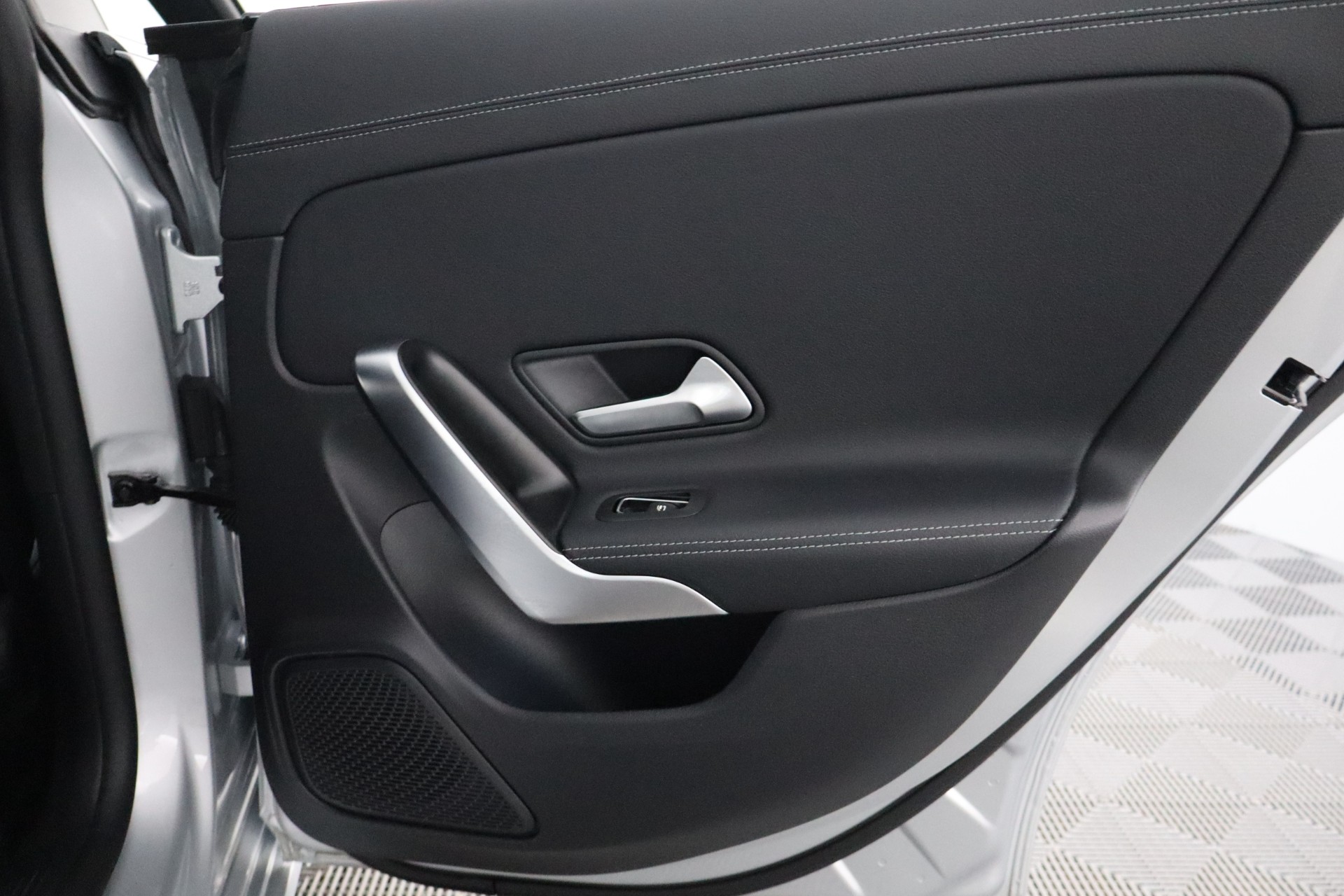 MERCEDES-BENZ CLA 2022