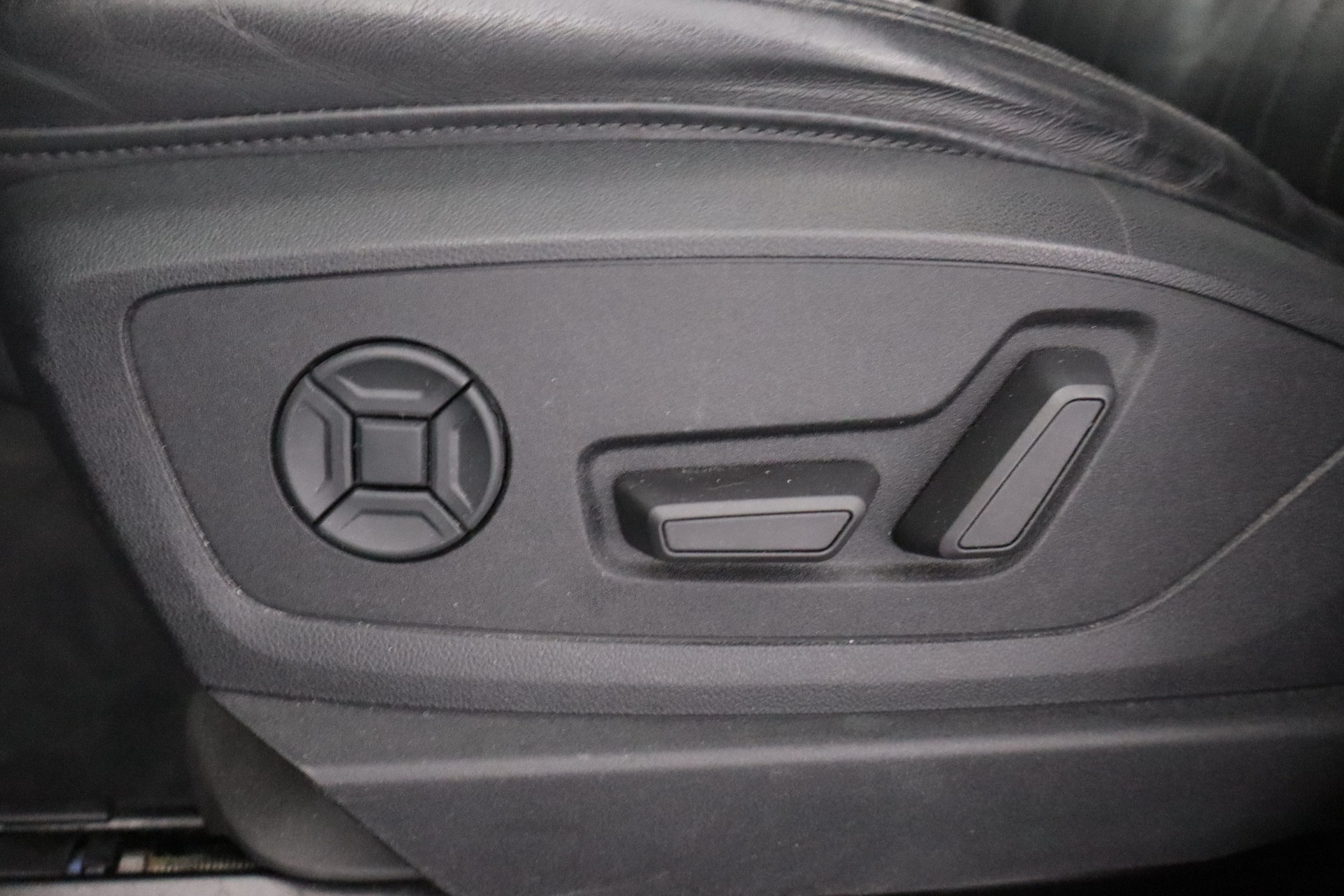 AUDI E-TRON 2019
