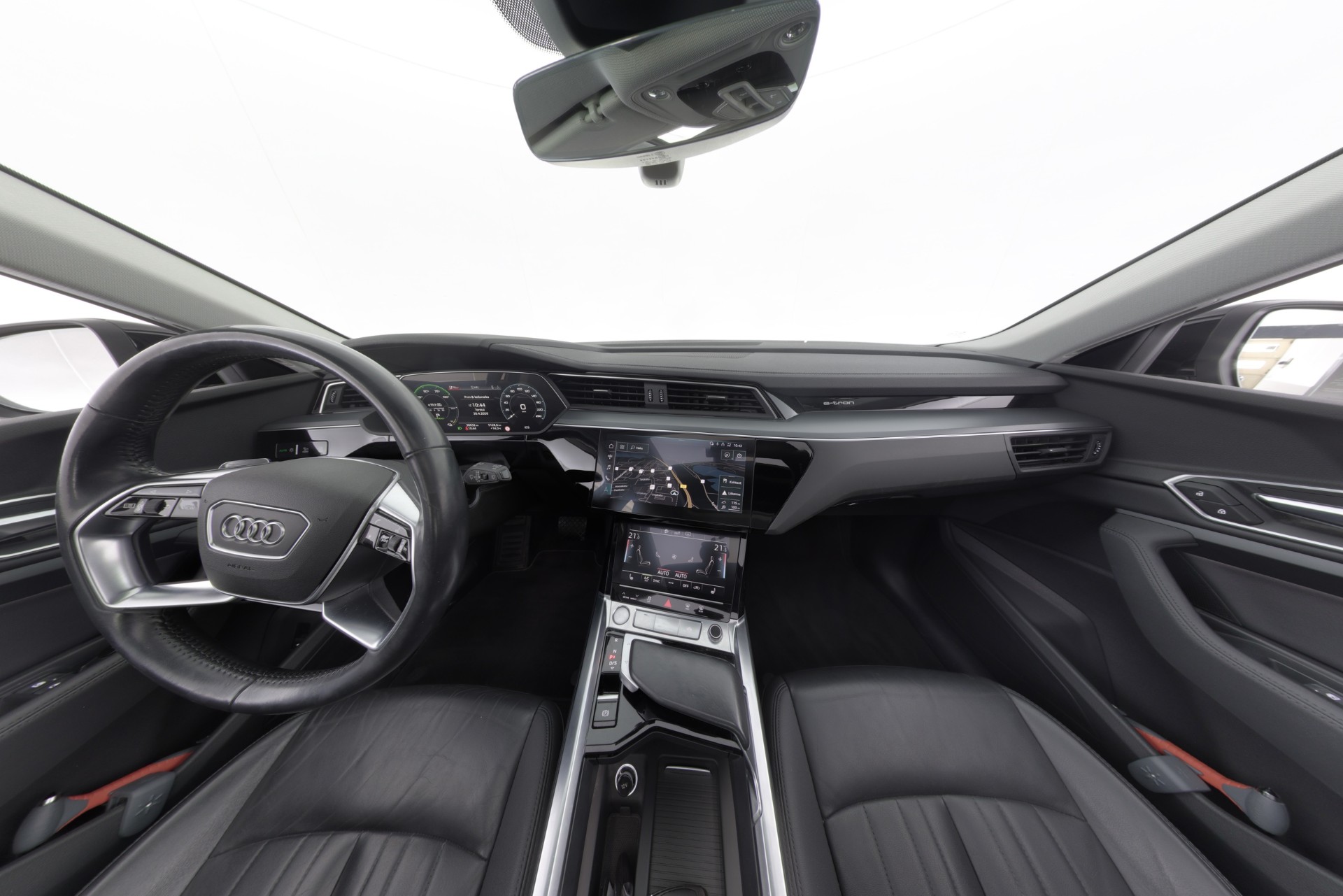 AUDI E-TRON 2019
