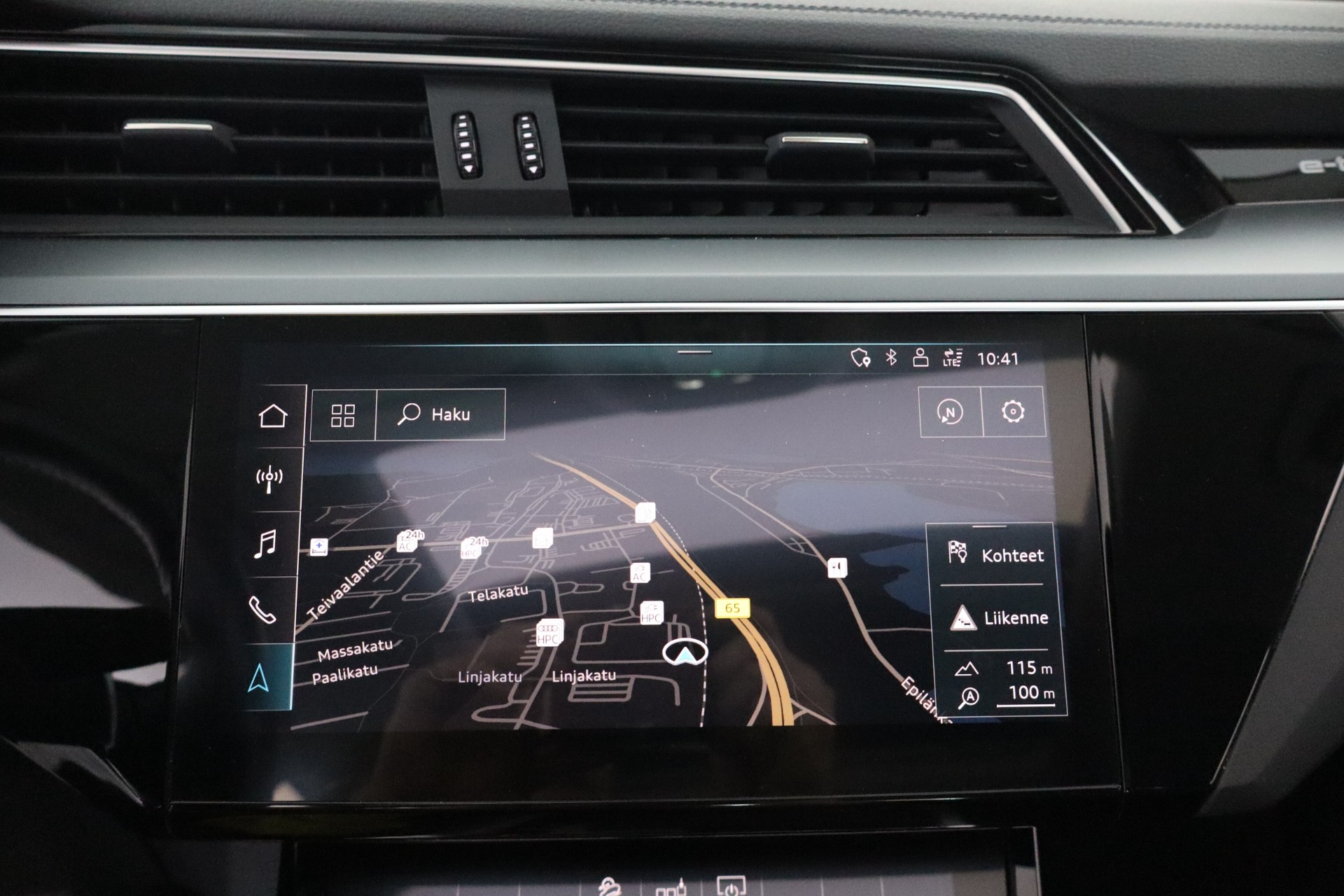 AUDI E-TRON 2019