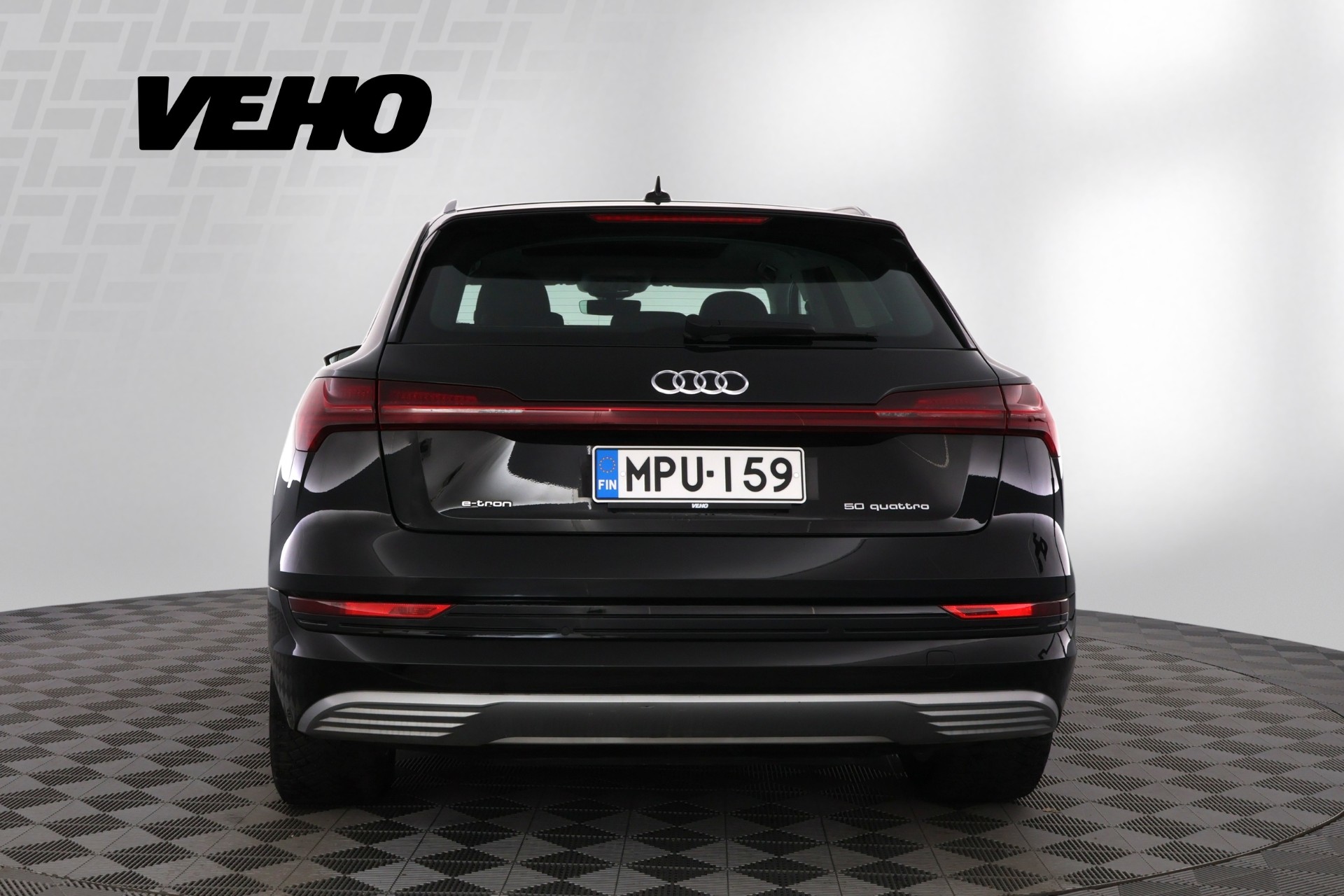 AUDI E-TRON 2019