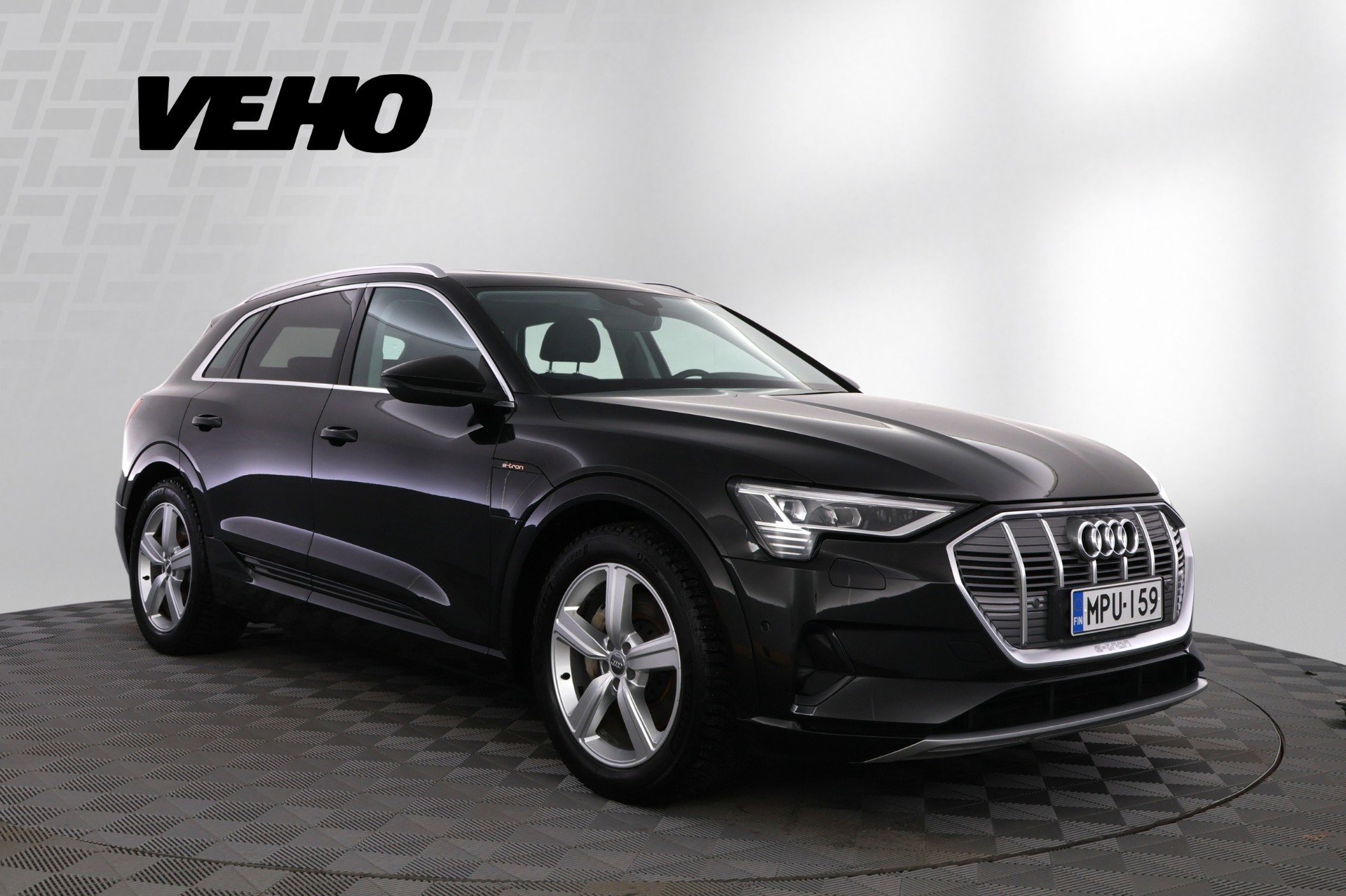 AUDI E-TRON 2019