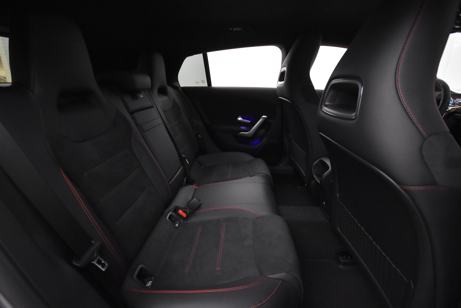 Mercedes-Benz CLA 2024