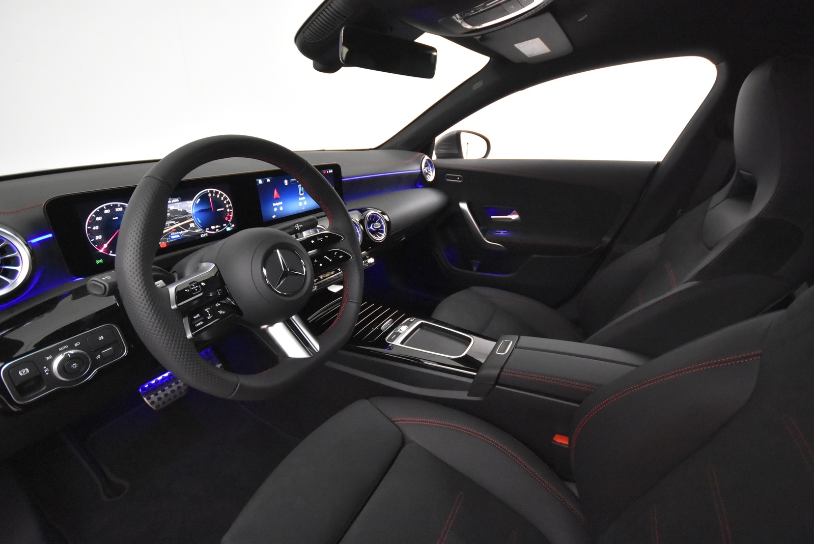 Mercedes-Benz CLA 2024