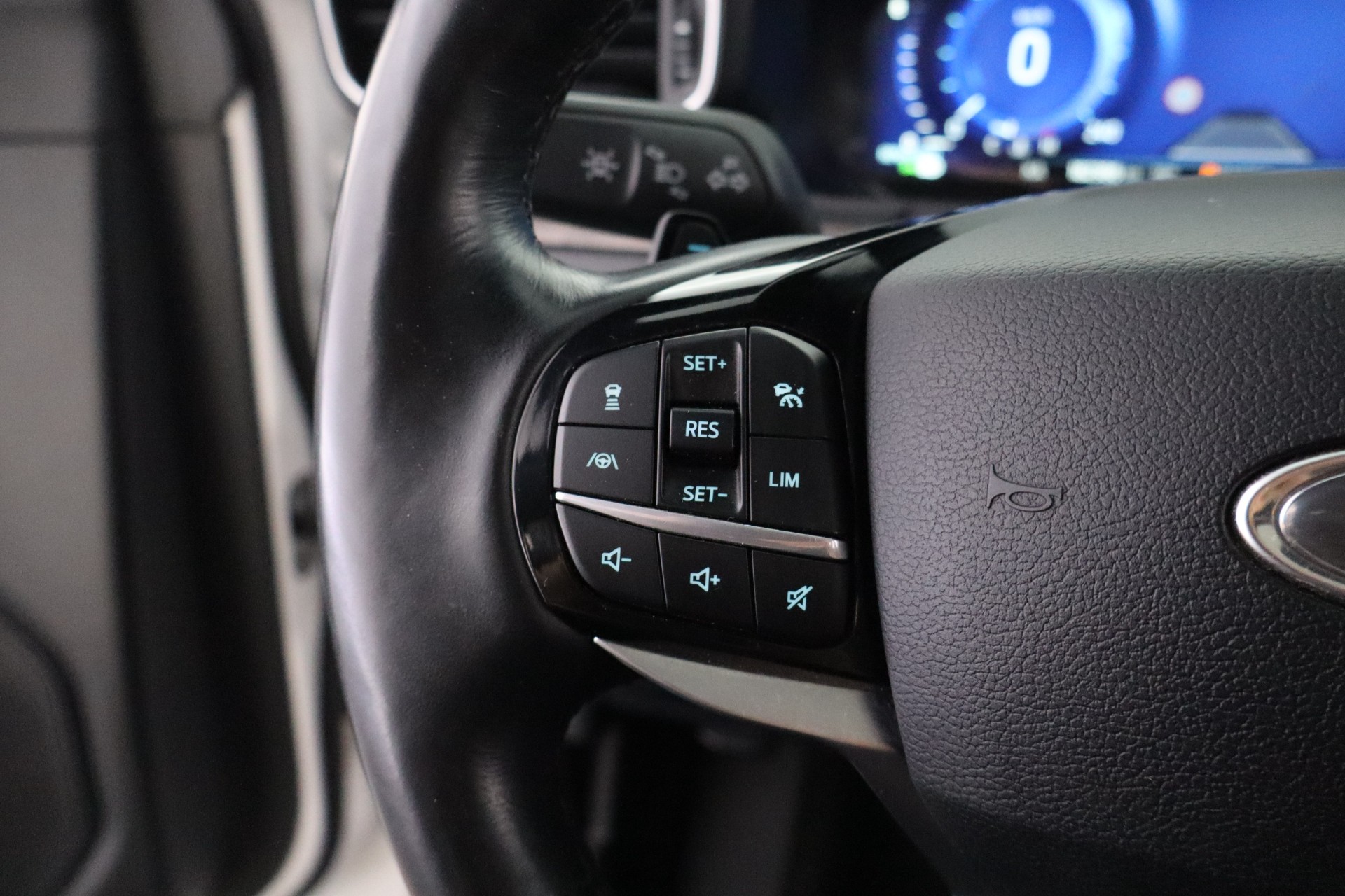 Ford Explorer 2021