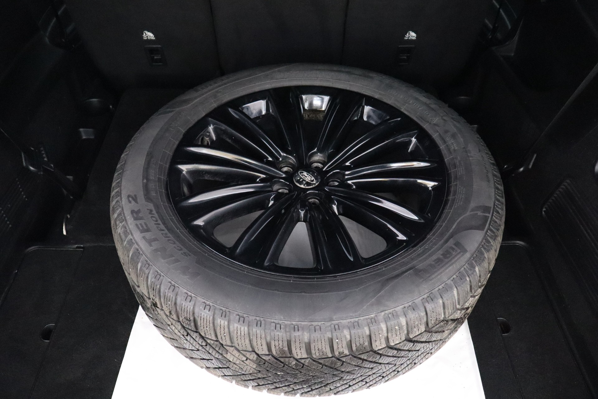 Ford Explorer 2021