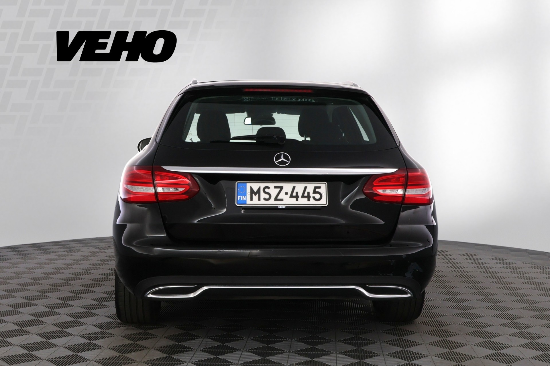 MERCEDES-BENZ C 2015