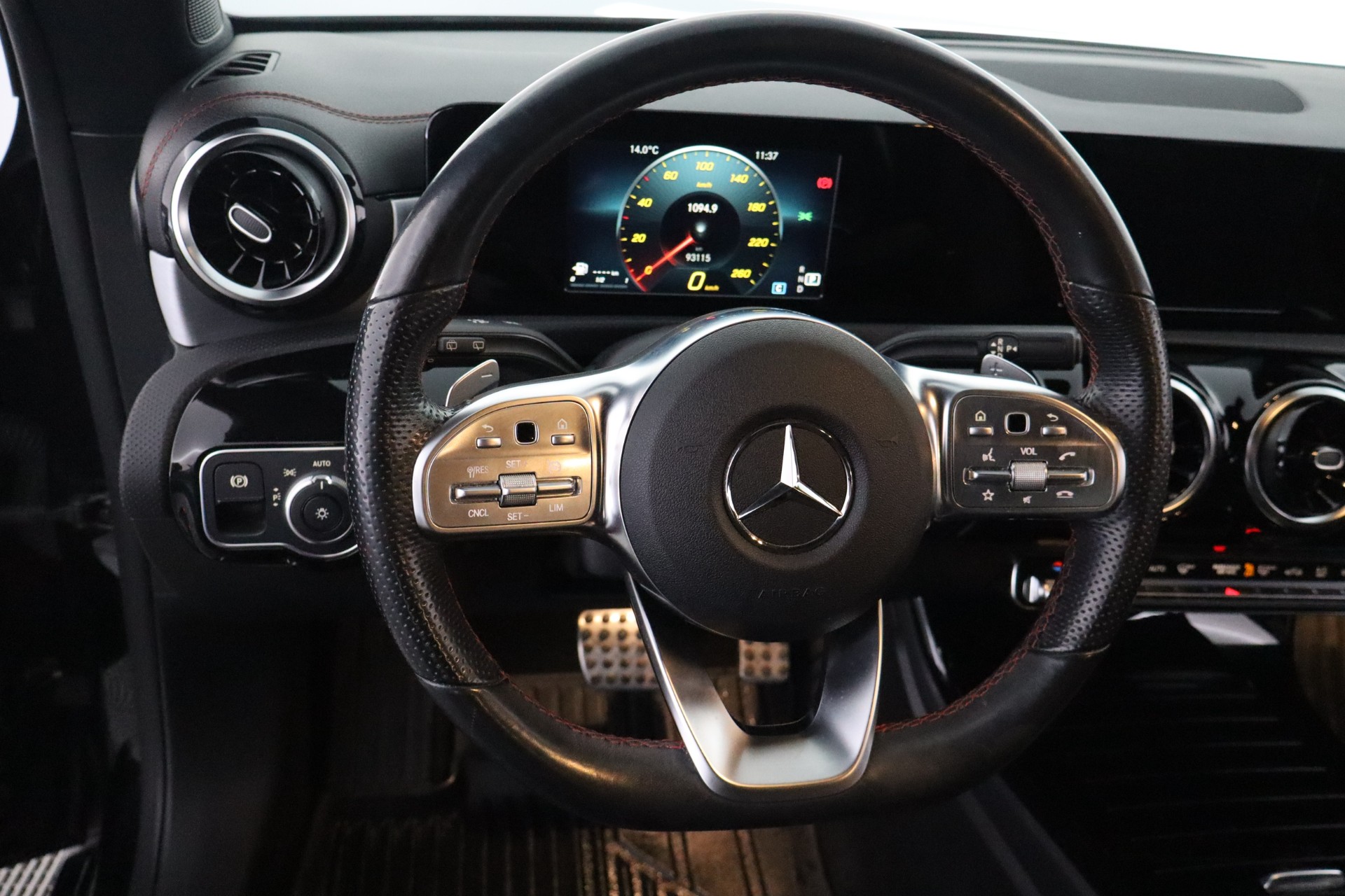 Mercedes-Benz CLA 2021