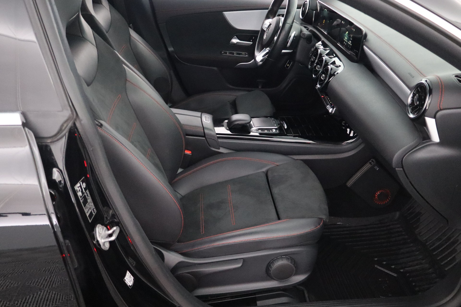 Mercedes-Benz CLA 2021