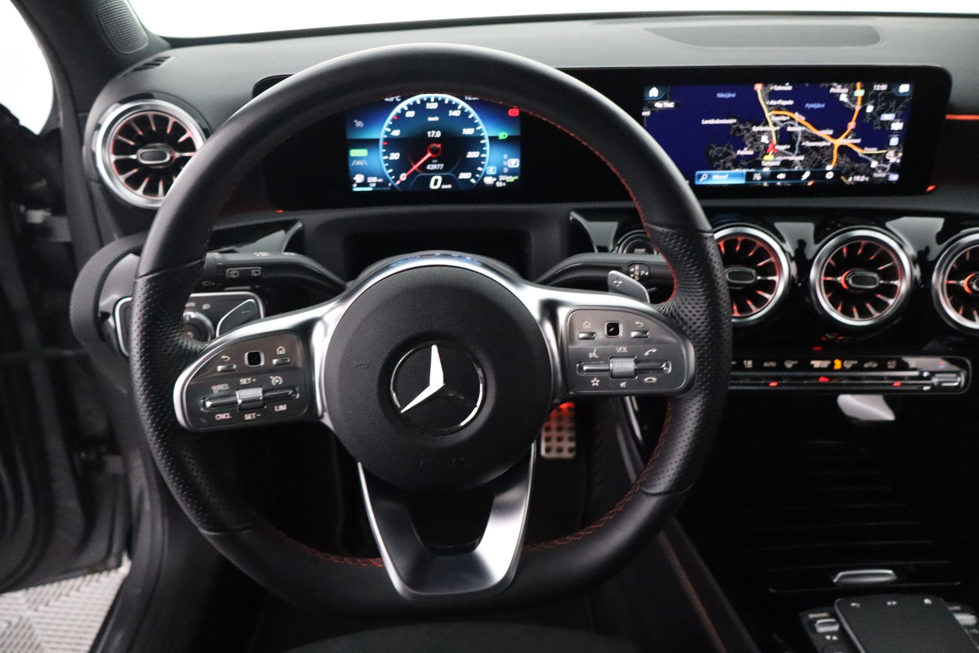 Mercedes-Benz A 2021