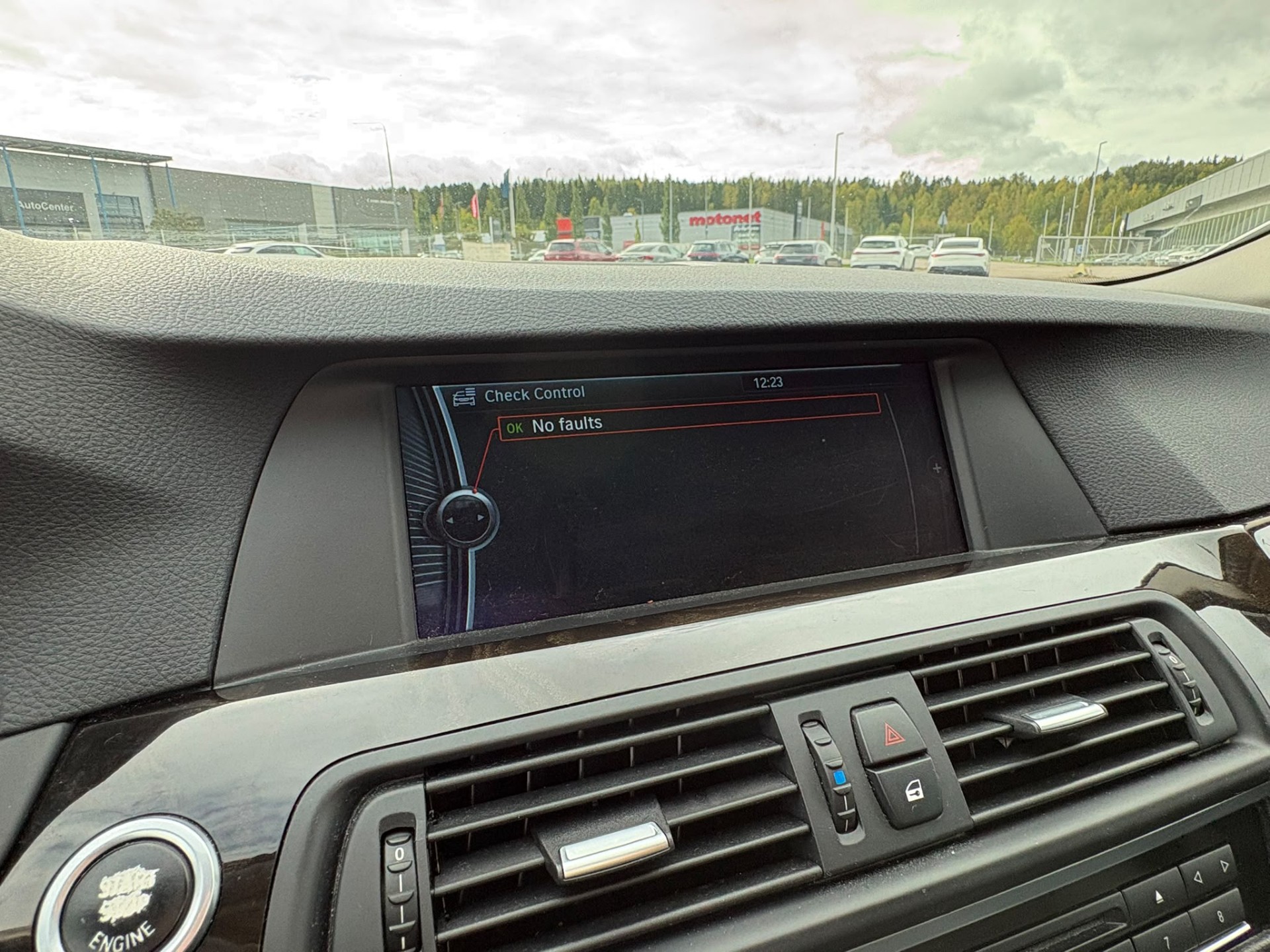 BMW 520 2010